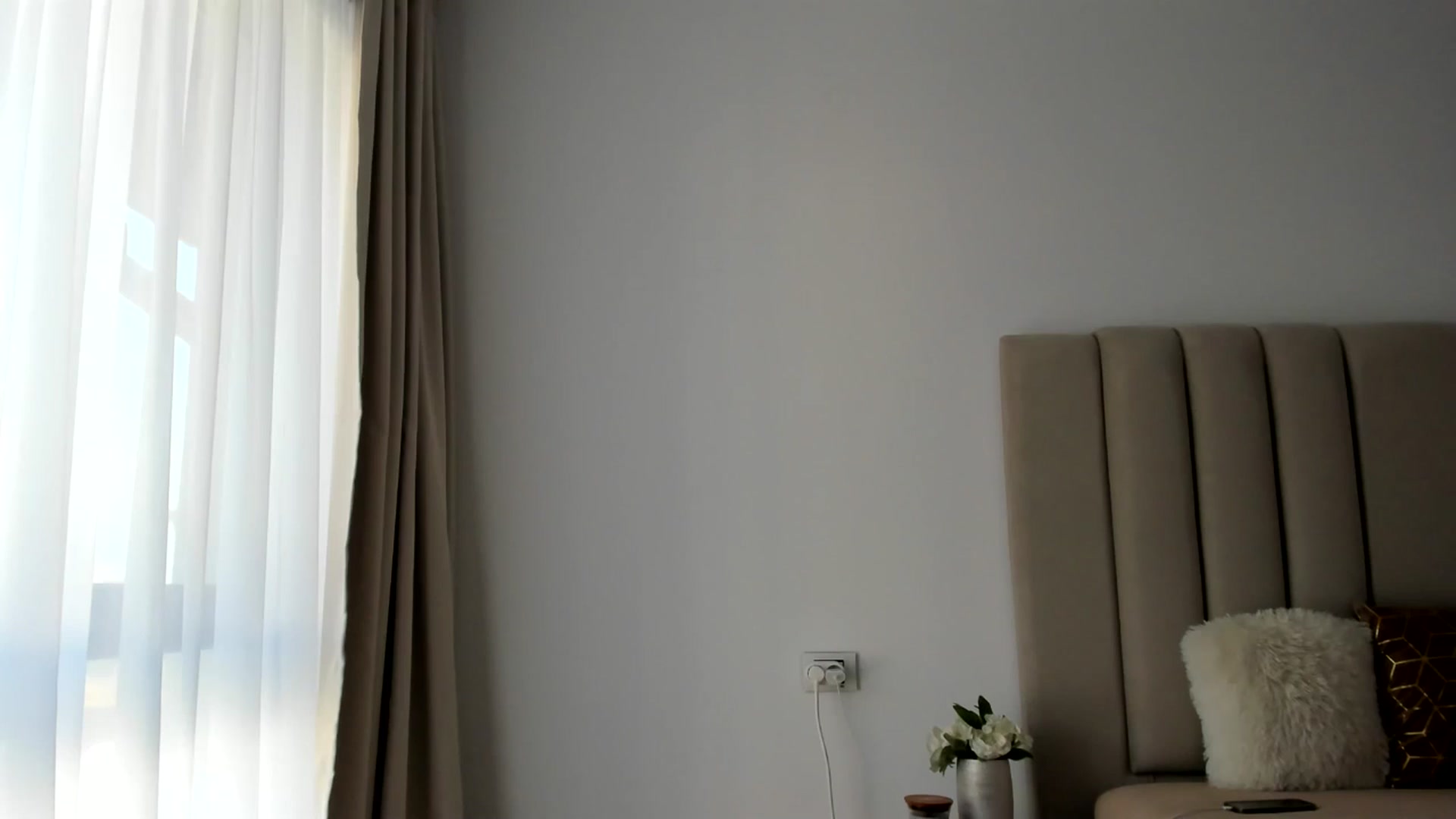Gallery image thumbnail from FeelingLost's myfreecams stream on, 03/31/2026, 15:30 image 20 of 20