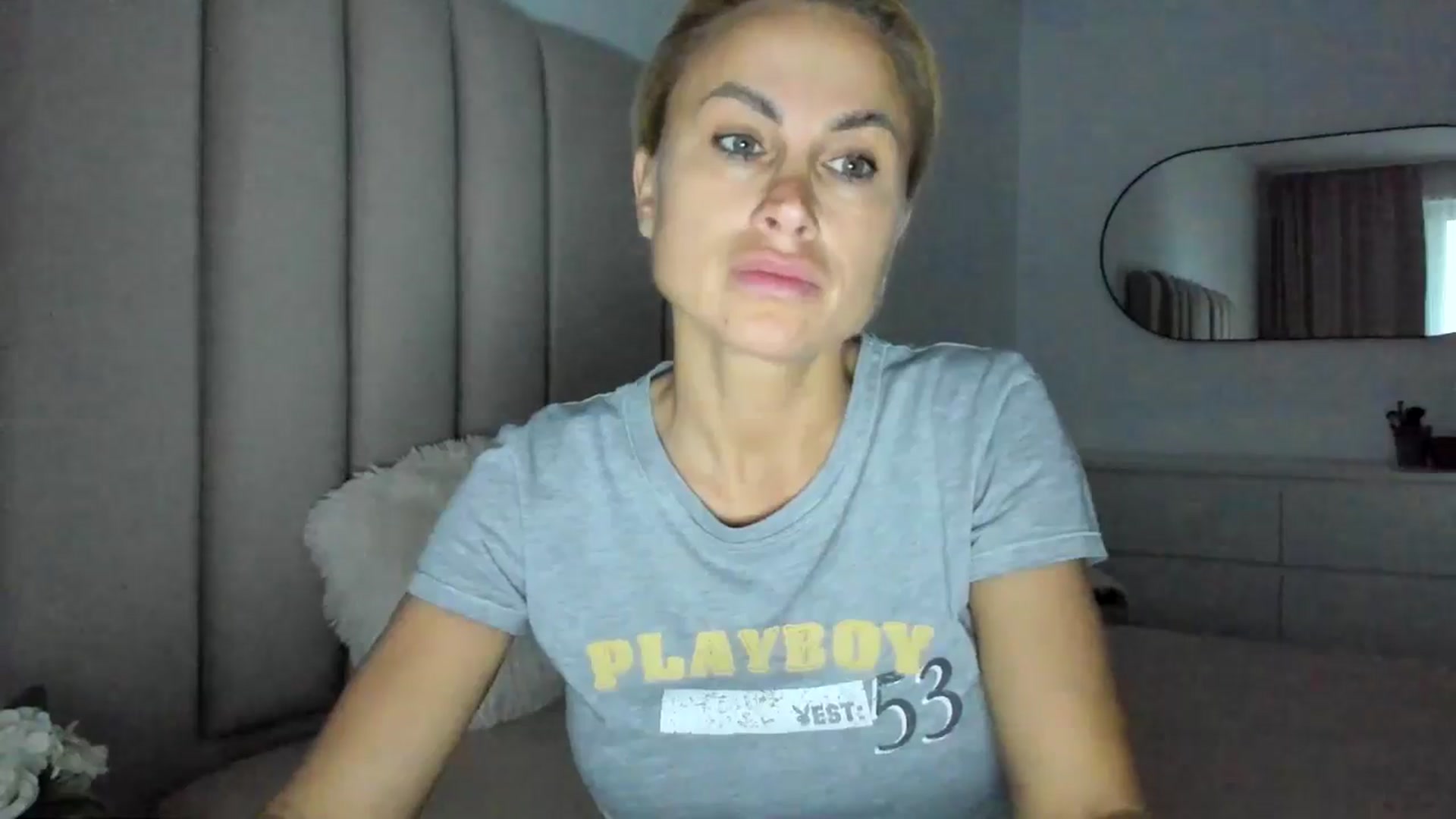 Gallery image thumbnail from FeelingLost's myfreecams stream on, 04/04/2026, 16:43 image 20 of 20