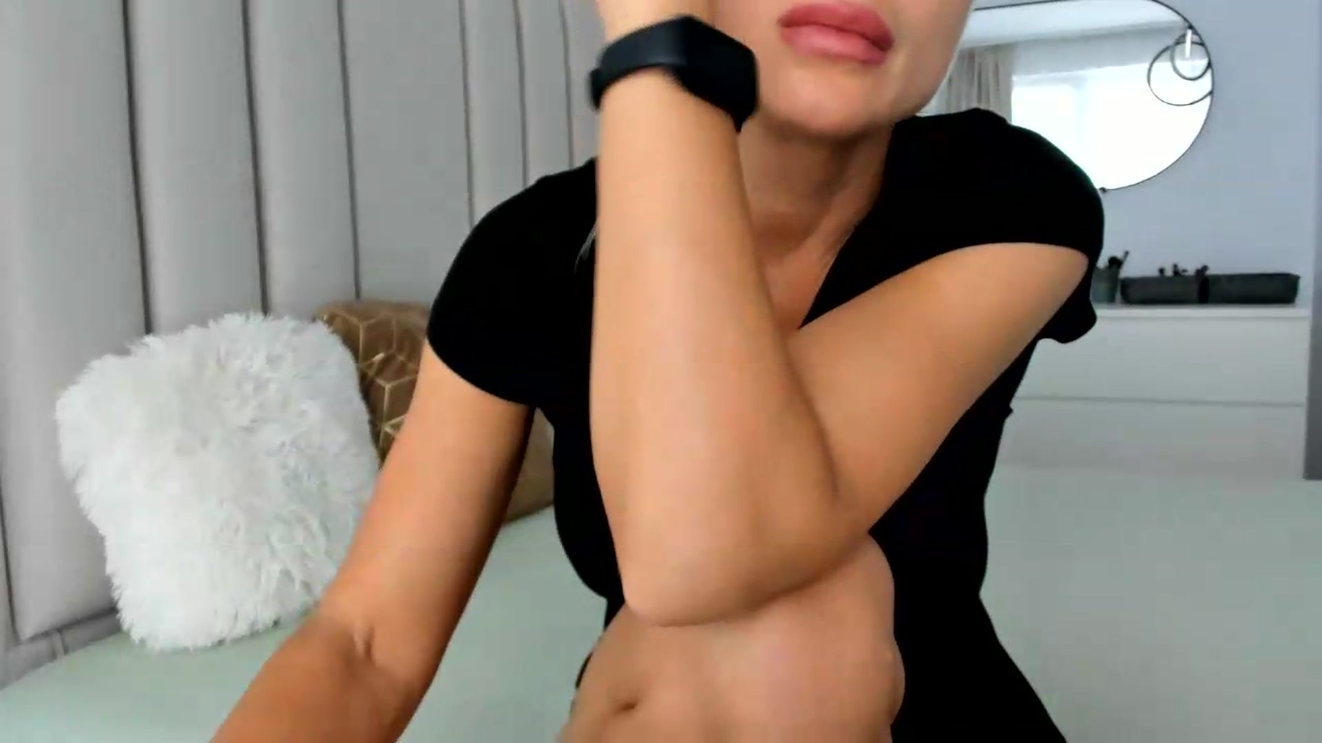 Gallery image thumbnail from FeelingLost's myfreecams stream on, 05/22/2026, 16:50 image 5 of 20