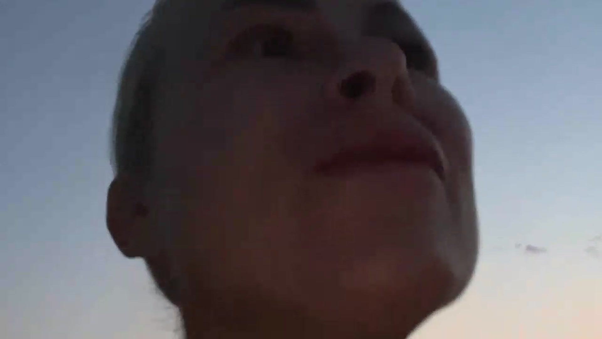 Gallery image thumbnail from FeelingLost's myfreecams stream on, 07/27/2026, 18:22 image 19 of 20