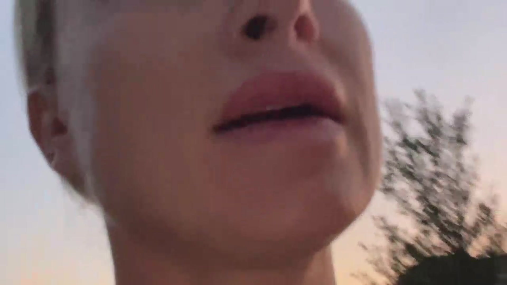 Gallery image thumbnail from FeelingLost's myfreecams stream on, 08/03/2026, 18:17 image 12 of 20