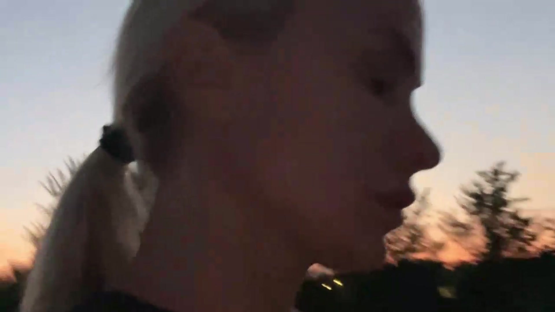 Gallery image thumbnail from FeelingLost's myfreecams stream on, 08/03/2026, 18:17 image 18 of 20
