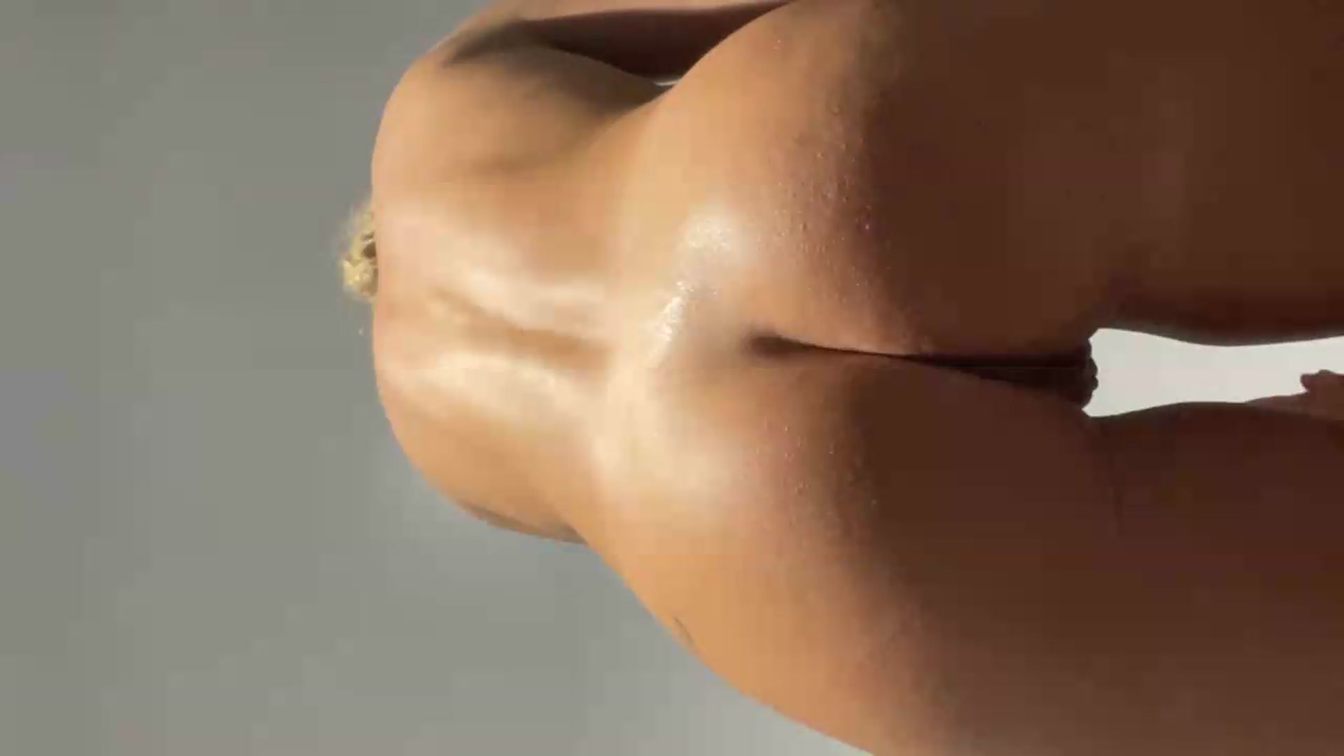 Gallery image thumbnail from FeelingLost's myfreecams stream on, 08/06/2026, 19:05 image 10 of 20