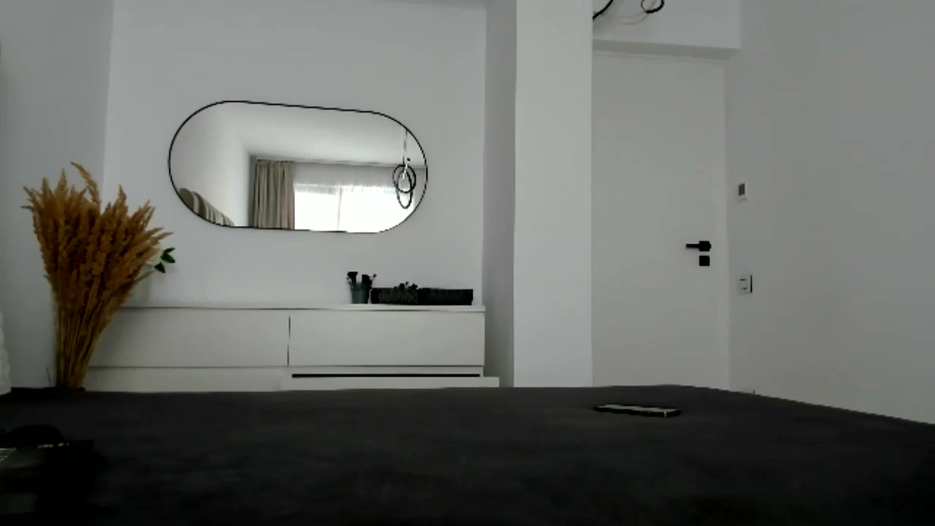 Gallery image thumbnail from FeelingLost's myfreecams stream on, 08/17/2026, 15:42 image 1 of 20