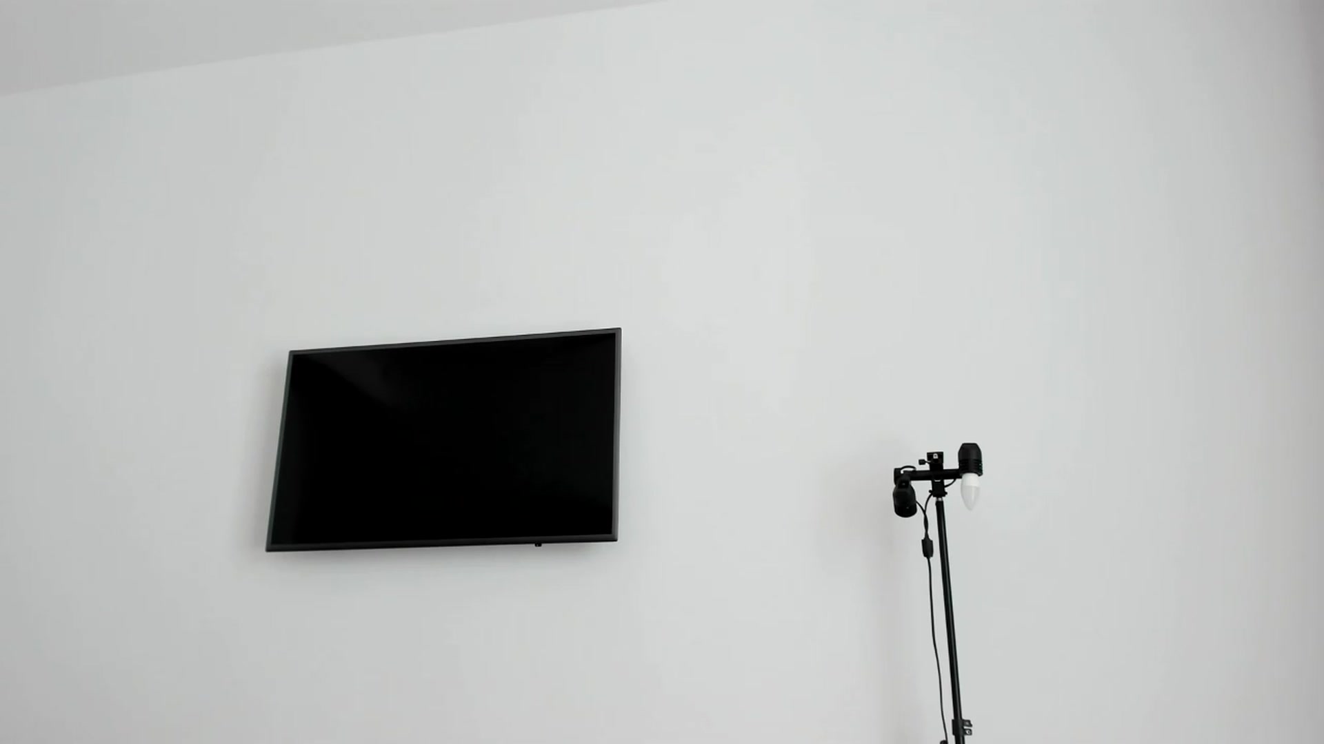 Gallery image thumbnail from FeelingLost's myfreecams stream on, 08/21/2026, 12:47 image 4 of 20