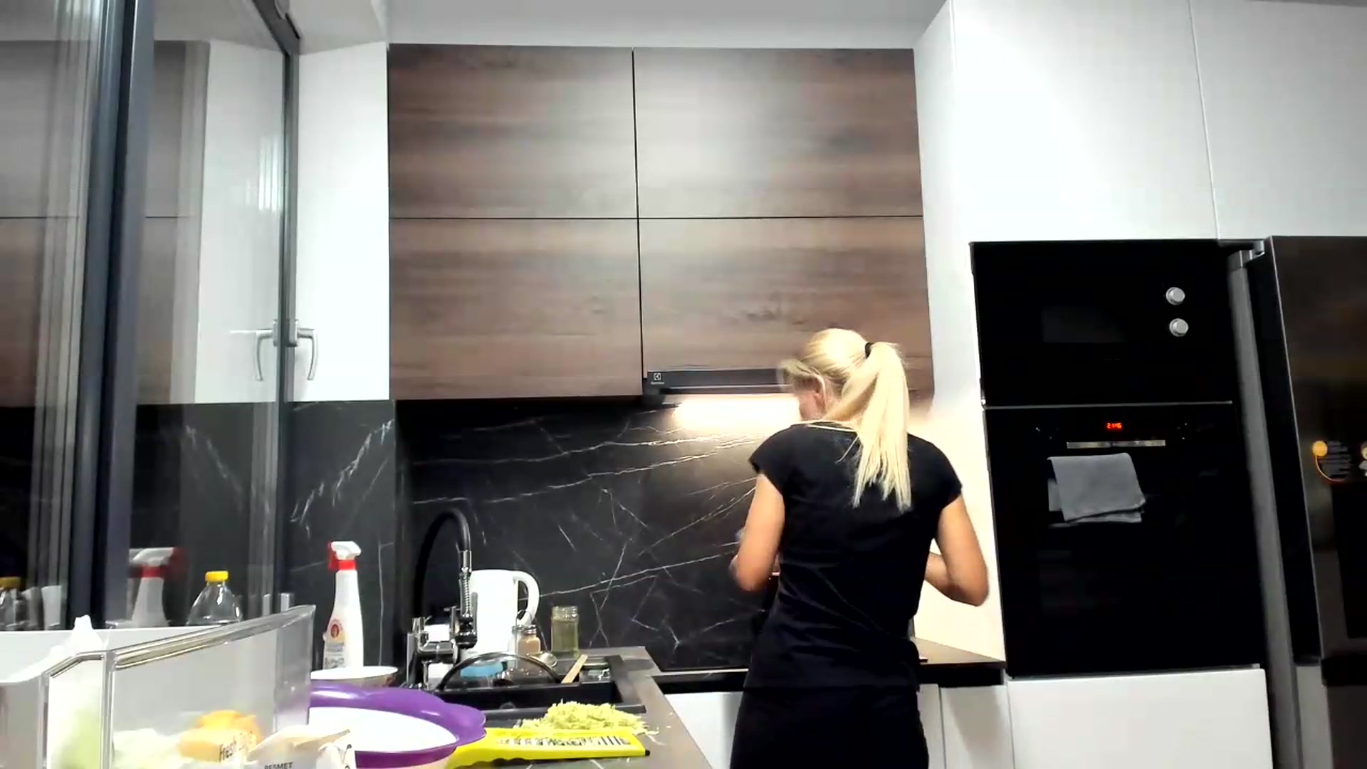 Gallery image thumbnail from FeelingLost's myfreecams stream on, 09/01/2026, 19:04 image 7 of 20