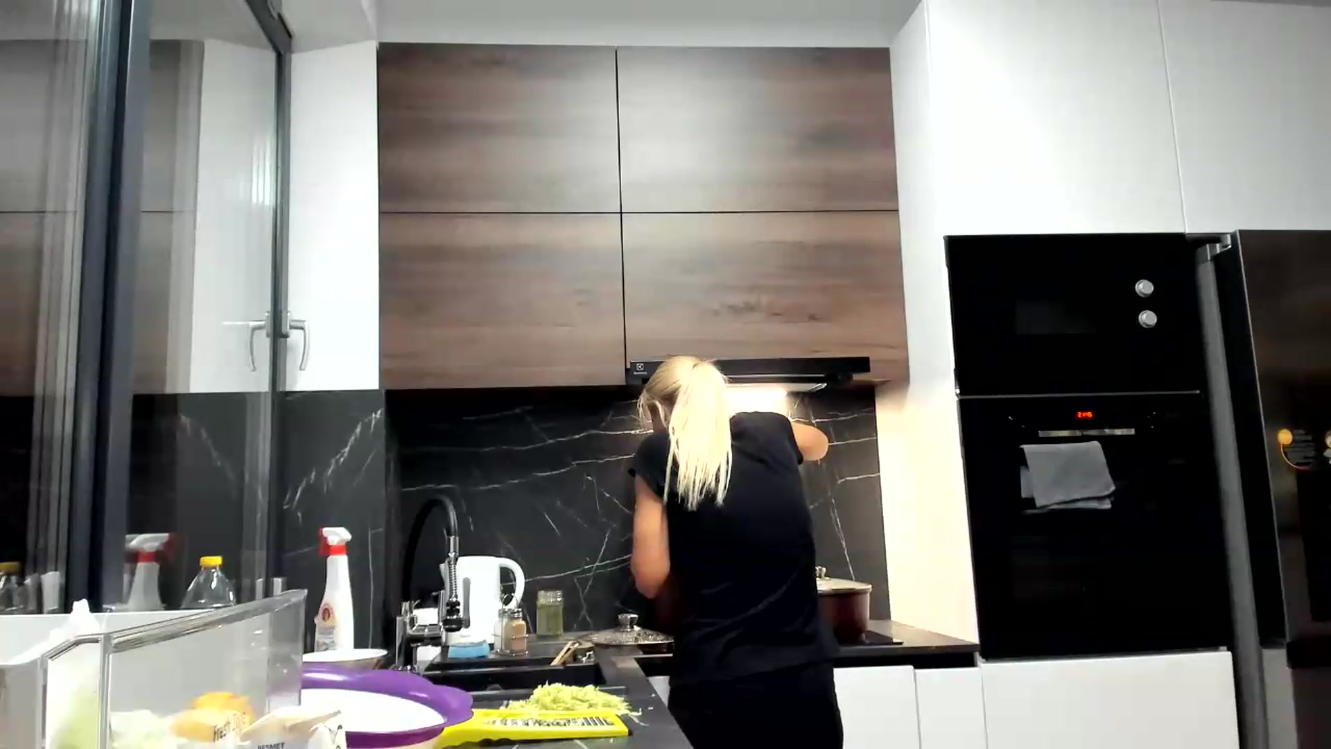 Gallery image thumbnail from FeelingLost's myfreecams stream on, 09/01/2026, 19:04 image 6 of 20