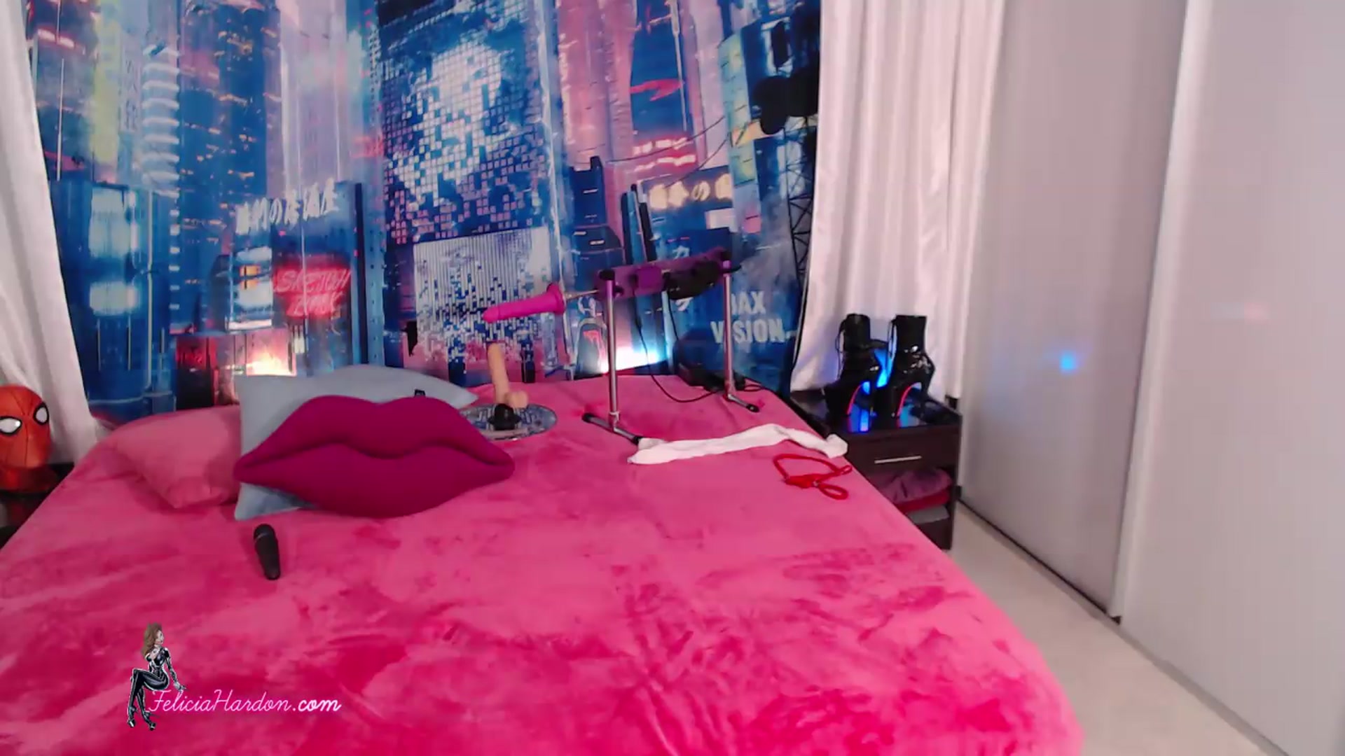 Gallery image thumbnail from FeliciaHardon's myfreecams stream on, 09/02/2026, 01:14 image 14 of 20