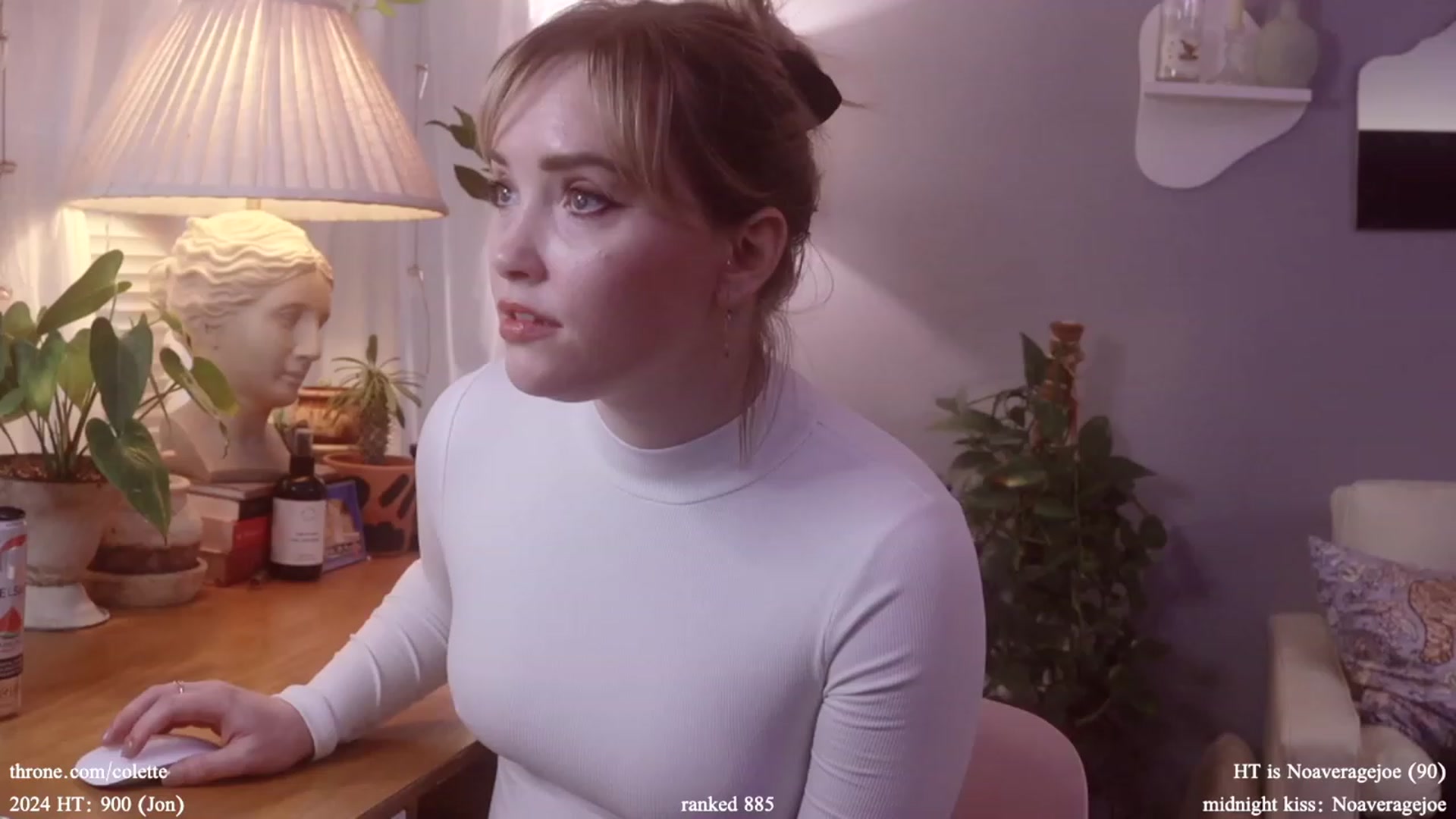 Gallery image thumbnail from Femme's myfreecams stream on, 01/09/2024, 17:45 image 19 of 20