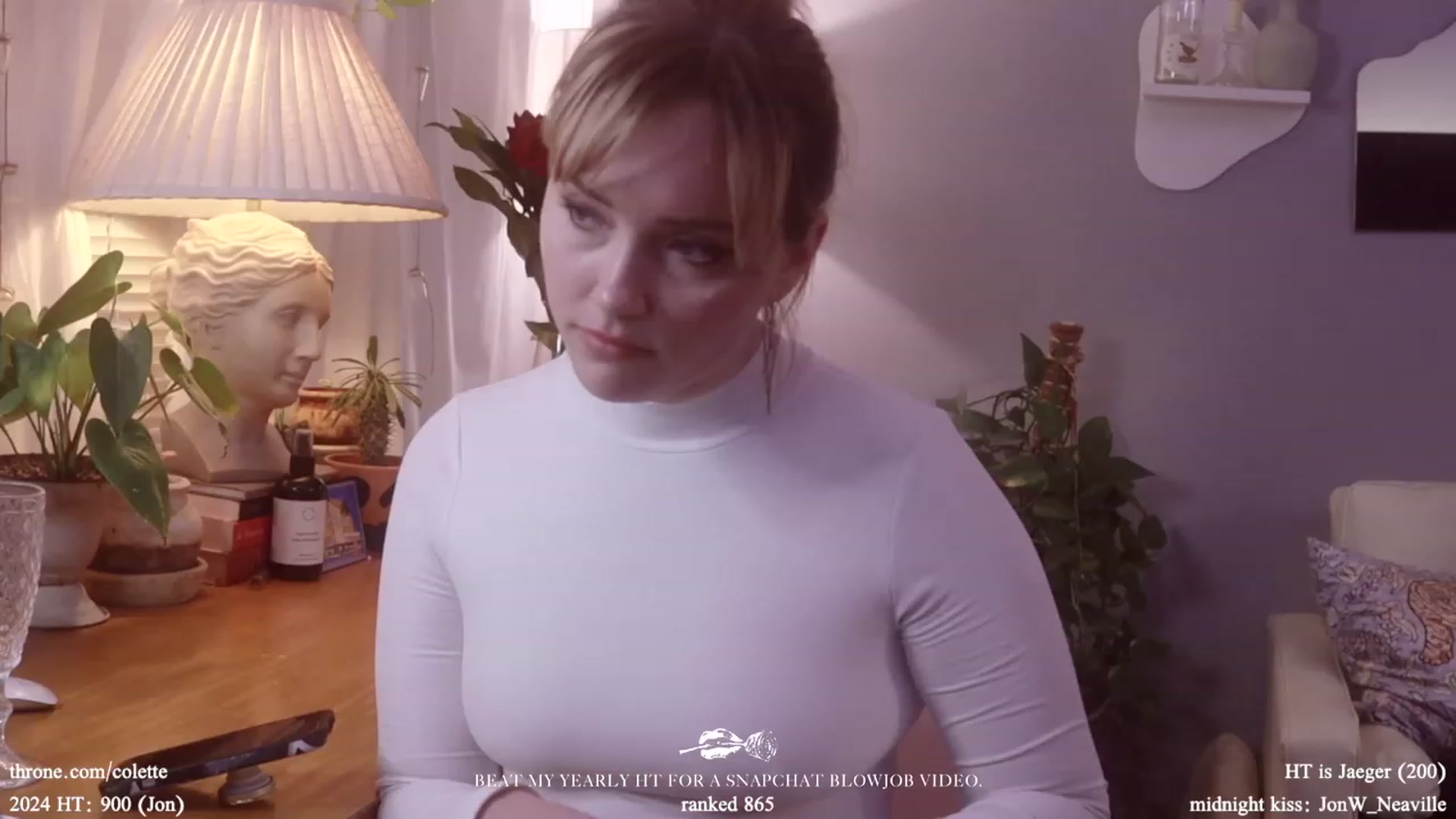 Gallery image thumbnail from Femme's myfreecams stream on, 01/09/2024, 19:44 image 19 of 20