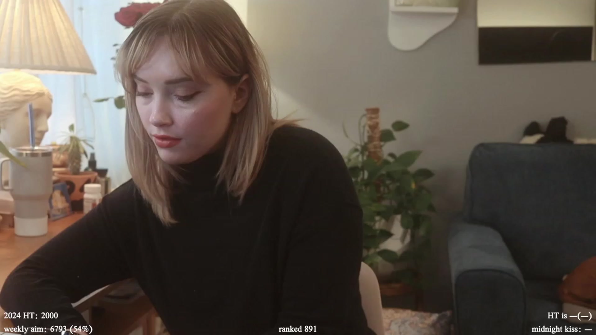 Gallery image thumbnail from Femme's myfreecams stream on, 01/17/2024, 17:22 image 3 of 20