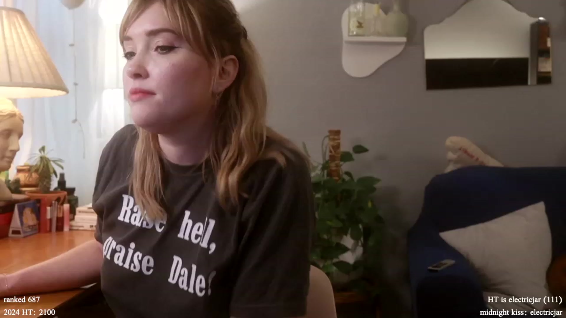 Gallery image thumbnail from Femme's myfreecams stream on, 01/23/2024, 19:01 image 6 of 20