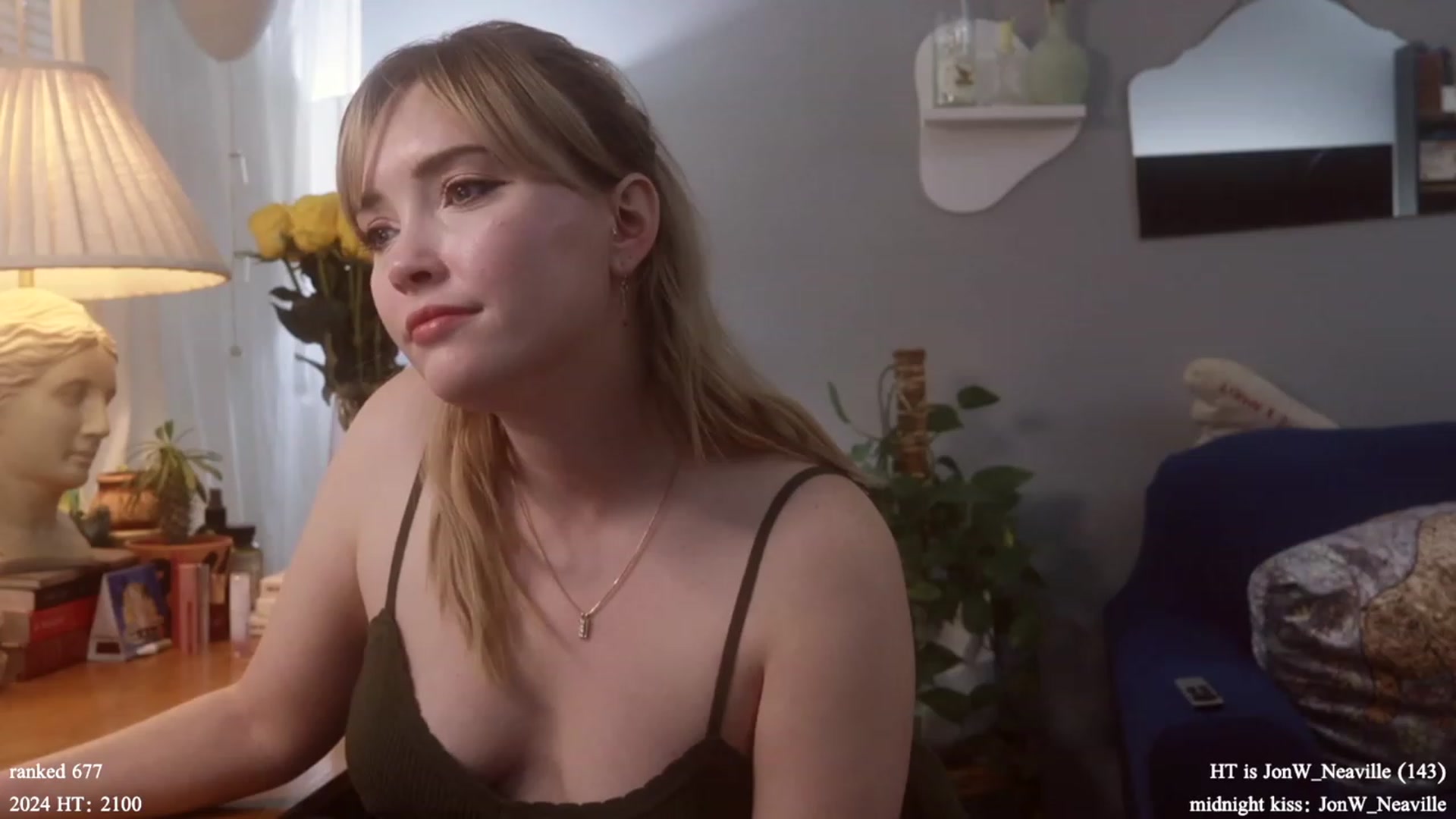 Gallery image thumbnail from Femme's myfreecams stream on, 01/25/2024, 17:24 image 15 of 20