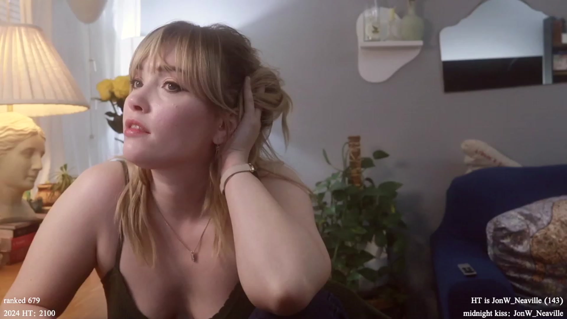 Gallery image thumbnail from Femme's myfreecams stream on, 01/25/2024, 17:24 image 8 of 20