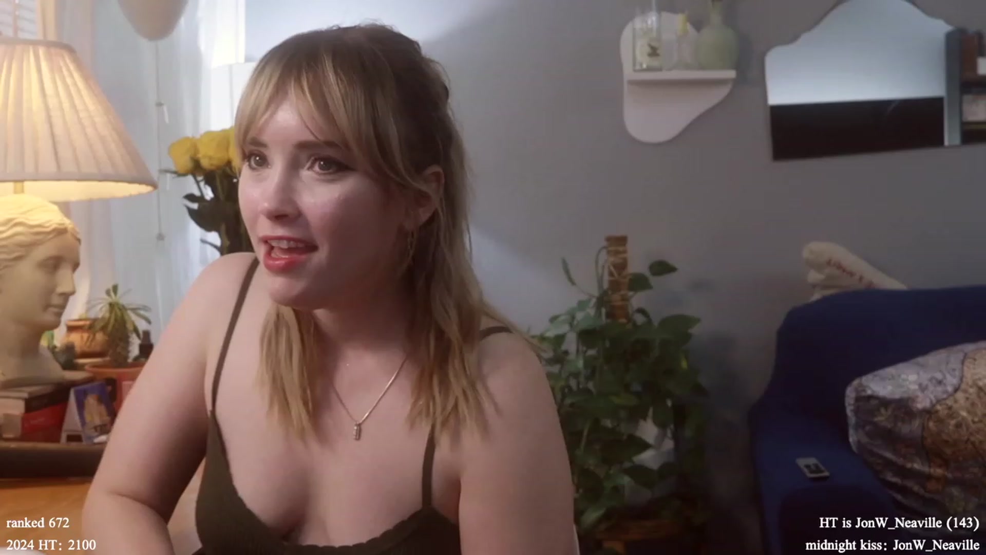 Gallery image thumbnail from Femme's myfreecams stream on, 01/25/2024, 20:16 image 18 of 20