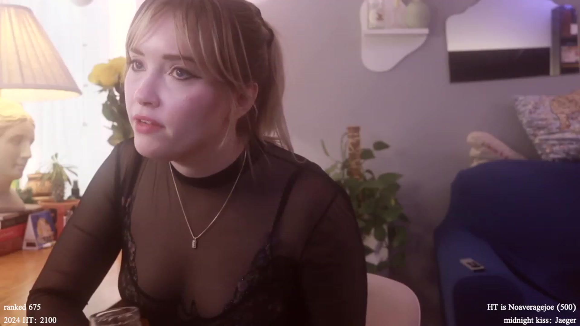 Gallery image thumbnail from Femme's myfreecams stream on, 01/26/2024, 19:25 image 11 of 20