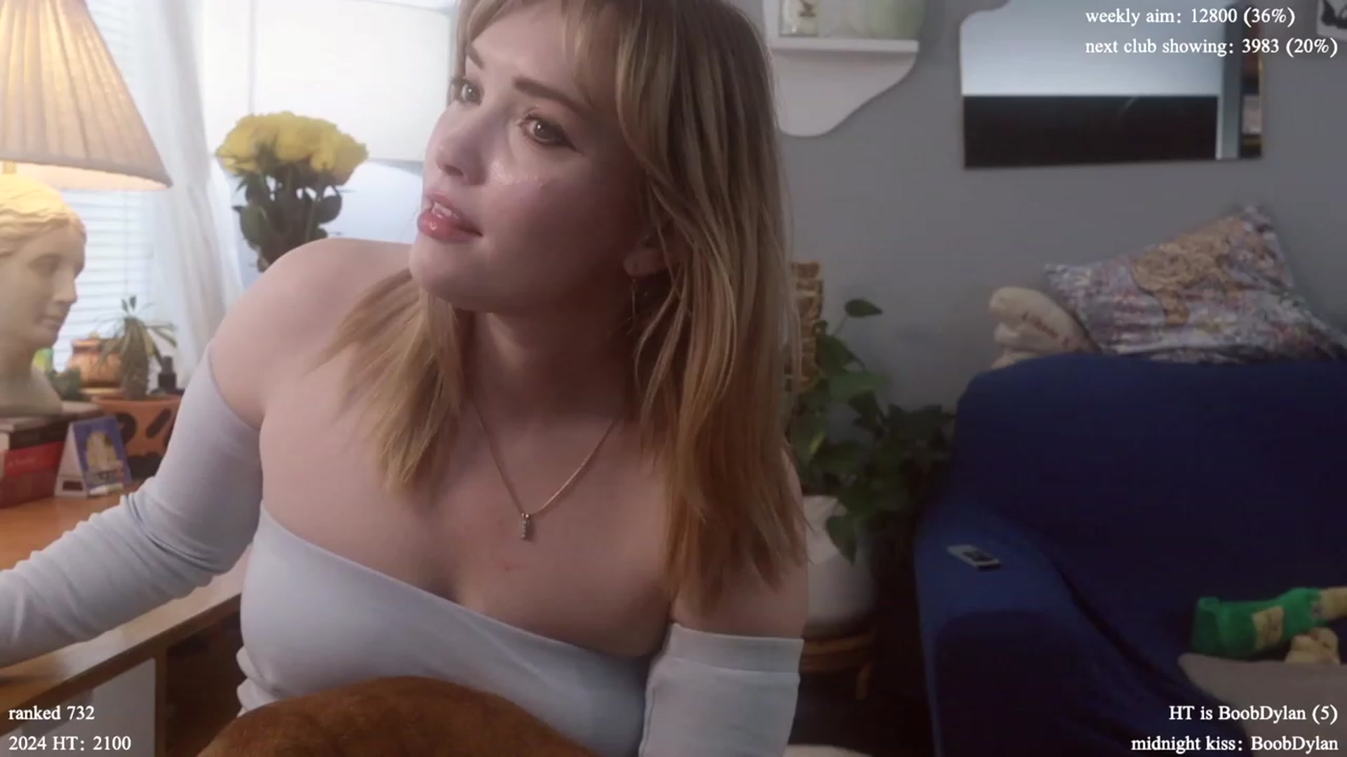 Gallery image thumbnail from Femme's myfreecams stream on, 01/30/2024, 19:13 image 1 of 20