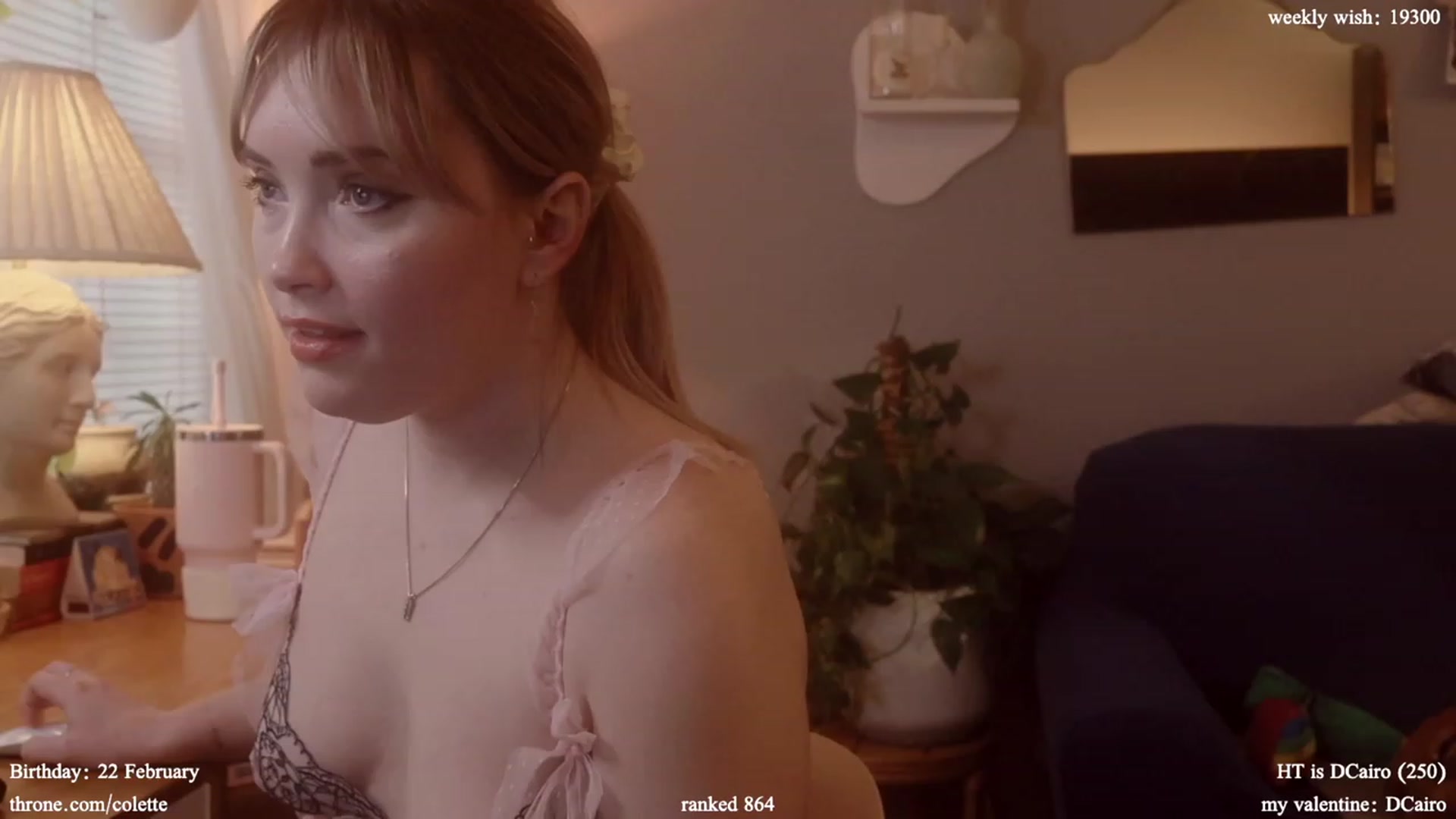 Gallery image thumbnail from Femme's myfreecams stream on, 02/12/2024, 20:06 image 1 of 20