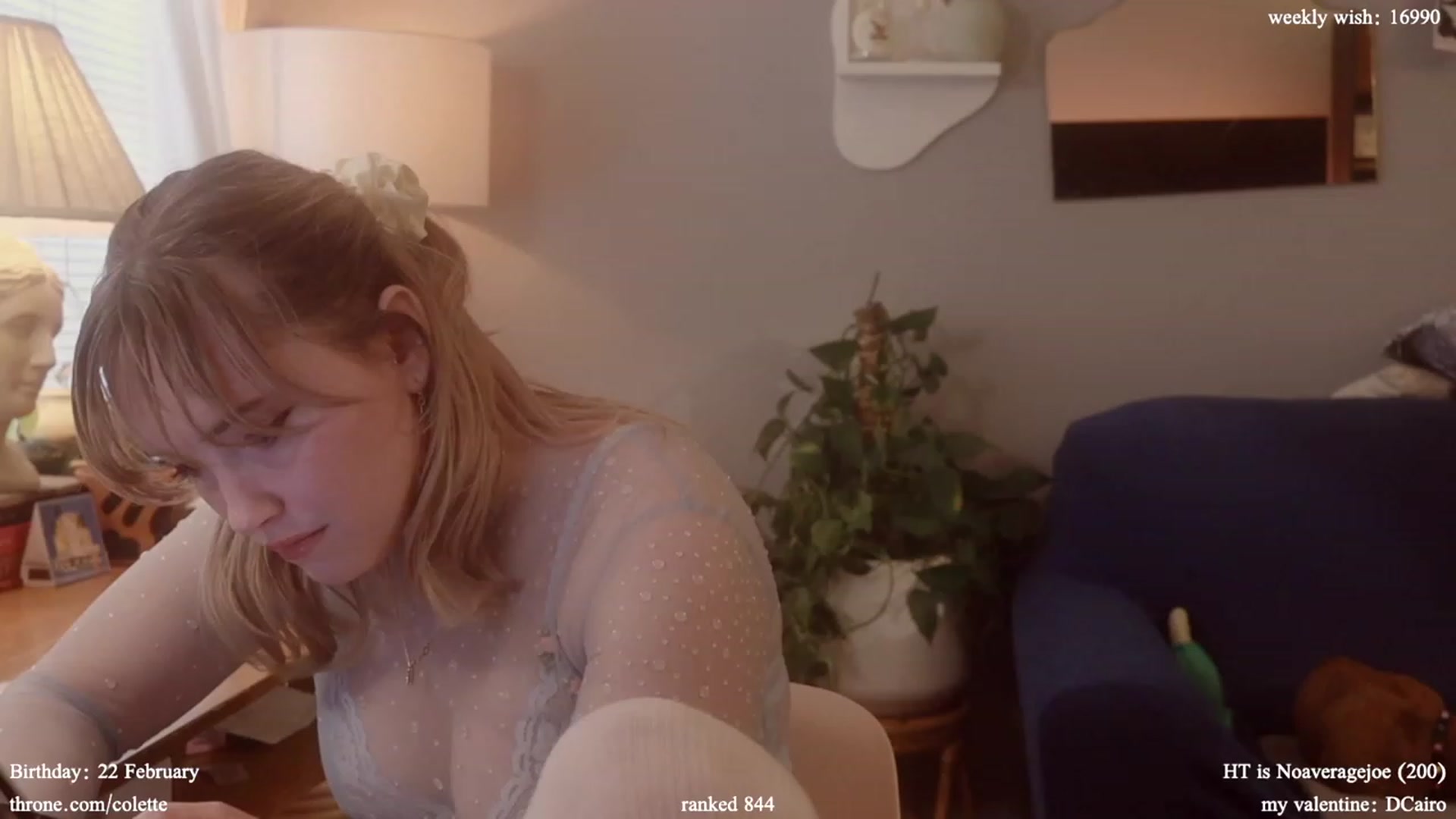 Gallery image thumbnail from Femme's myfreecams stream on, 02/13/2024, 18:59 image 8 of 20