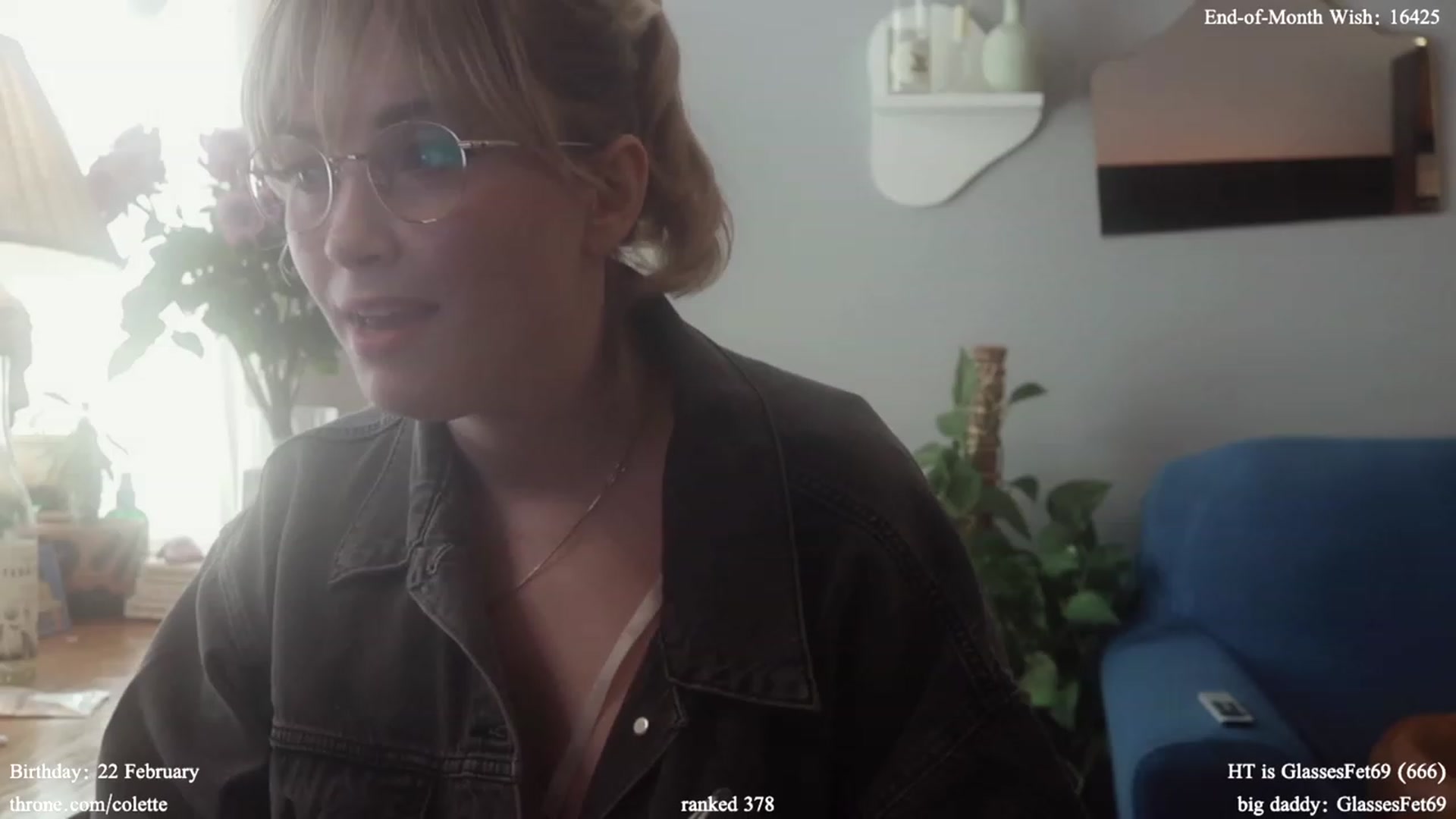 Gallery image thumbnail from Femme's myfreecams stream on, 02/26/2024, 21:09 image 16 of 20