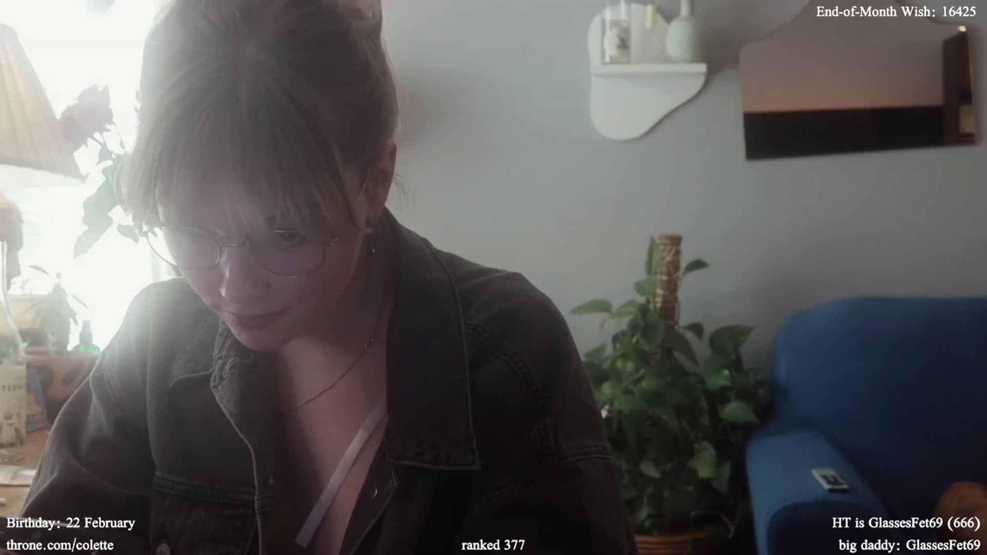 Gallery image thumbnail from Femme's myfreecams stream on, 02/26/2024, 21:09 image 14 of 20