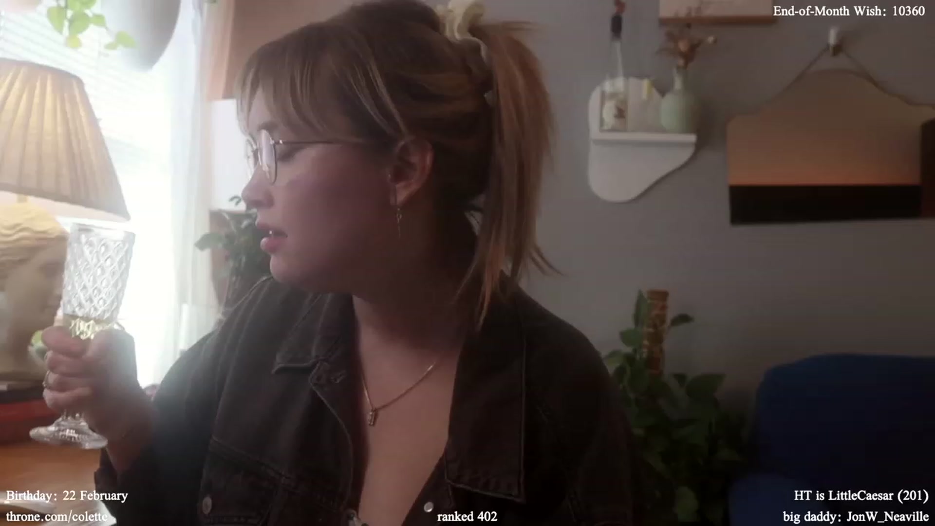 Gallery image thumbnail from Femme's myfreecams stream on, 02/29/2024, 19:43 image 19 of 20