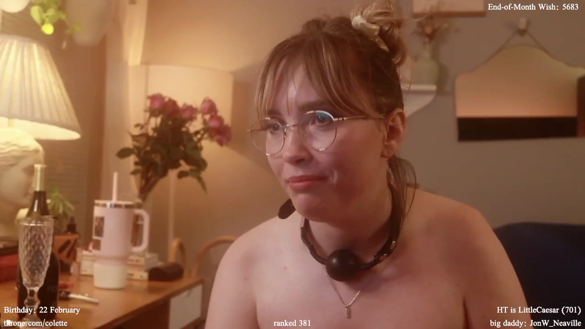 Gallery image thumbnail from Femme's myfreecams stream on, 03/01/2024, 24:02 image 12 of 20