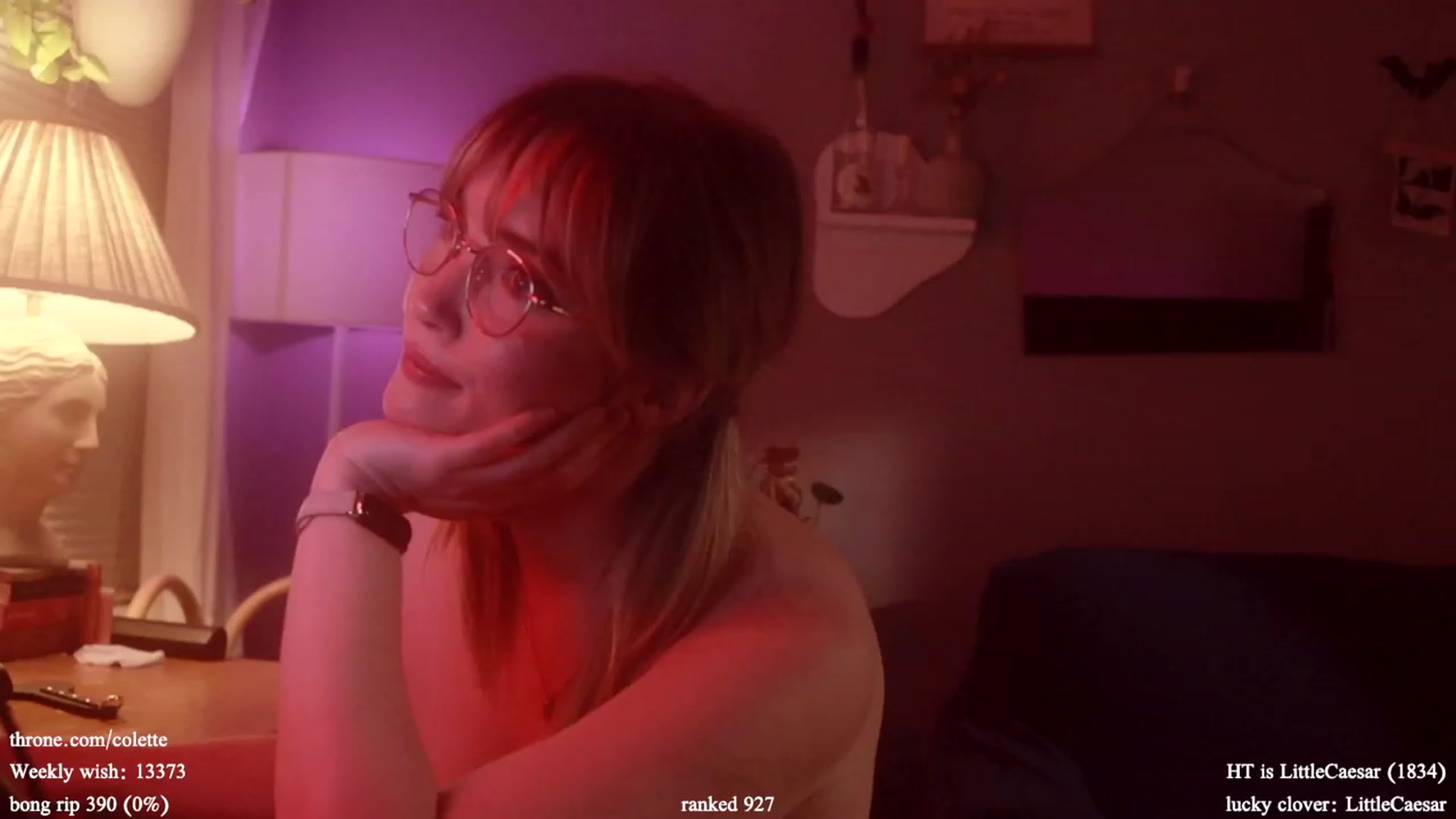 Gallery image thumbnail from Femme's myfreecams stream on, 03/04/2024, 06:42 image 15 of 20