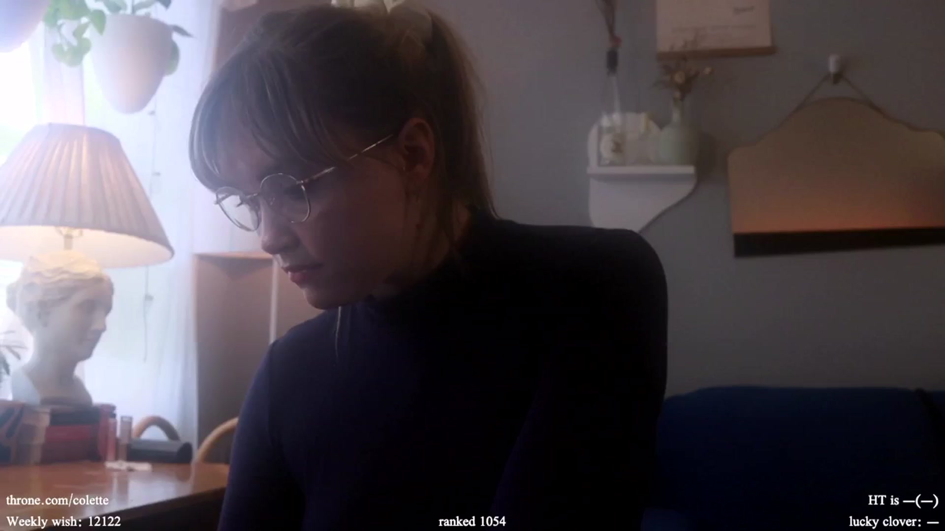 Gallery image thumbnail from Femme's myfreecams stream on, 03/05/2024, 18:16 image 4 of 20