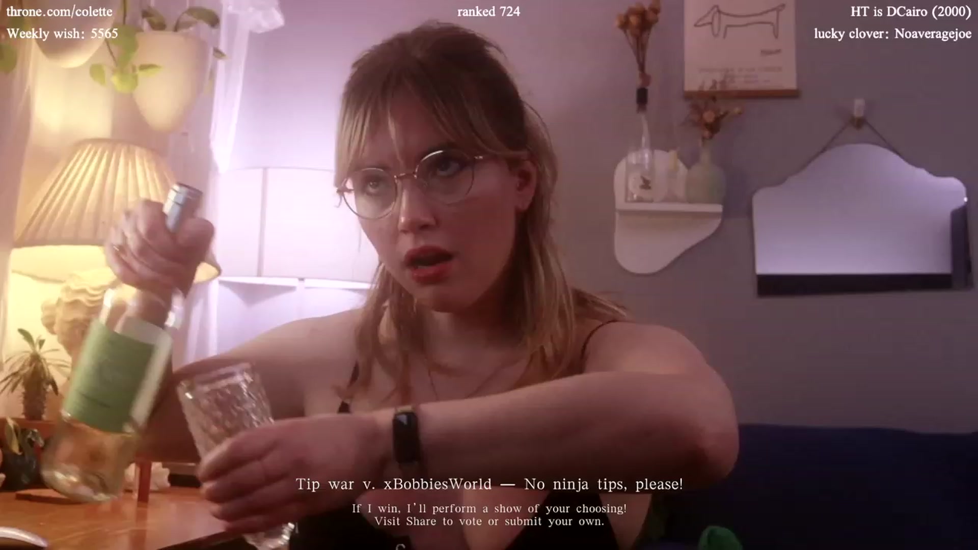 Gallery image thumbnail from Femme's myfreecams stream on, 03/07/2024, 01:40 image 11 of 20