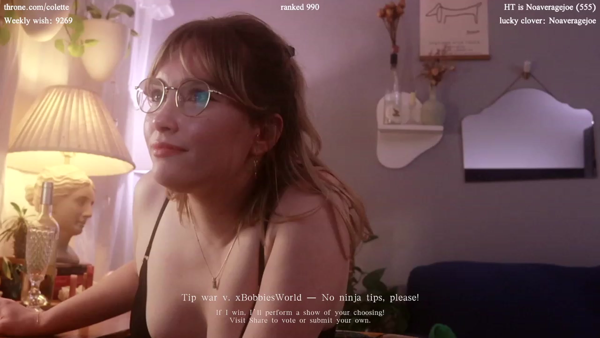 Gallery image thumbnail from Femme's myfreecams stream on, 03/07/2024, 01:40 image 1 of 20