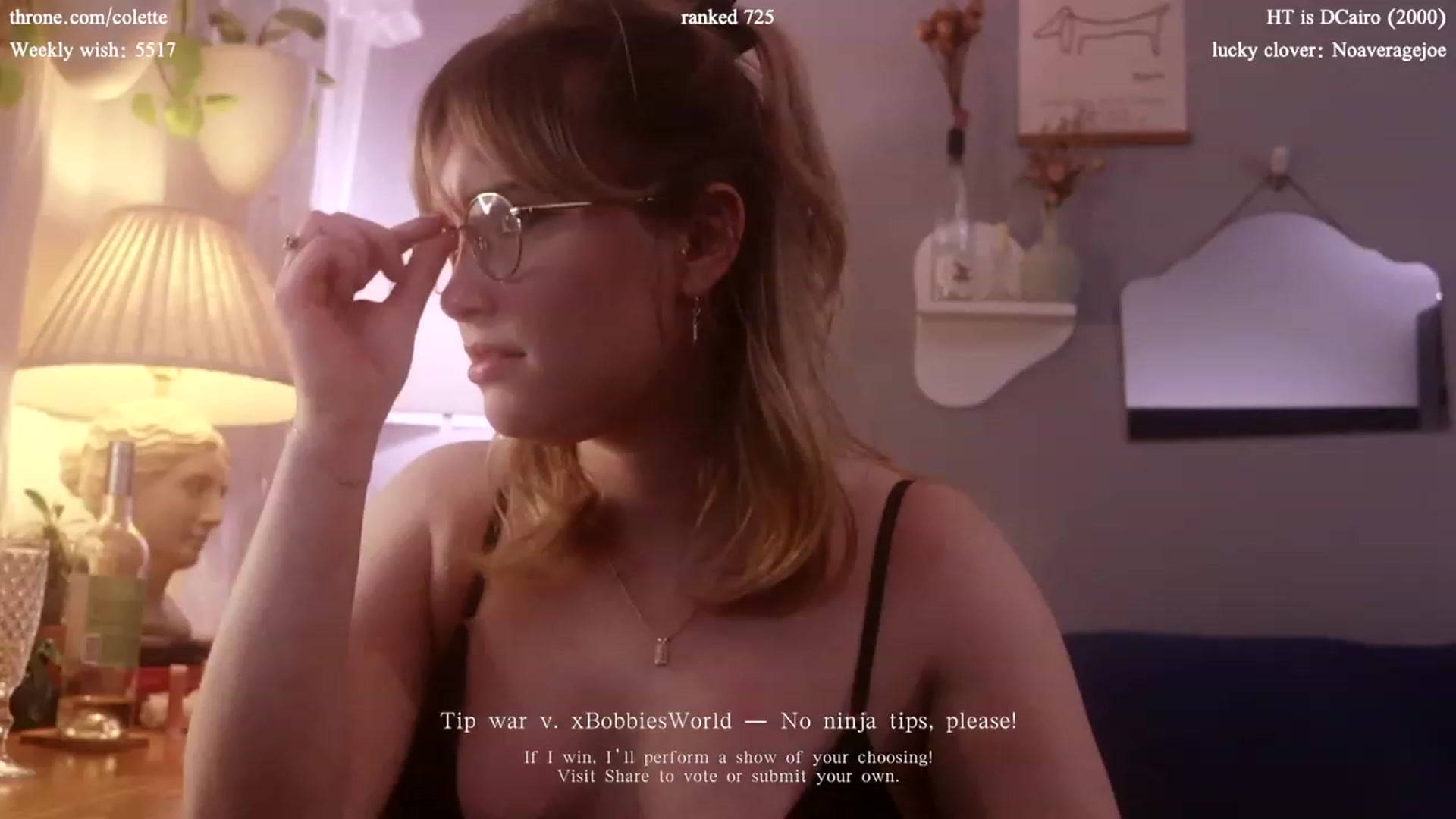 Gallery image thumbnail from Femme's myfreecams stream on, 03/07/2024, 01:40 image 18 of 20