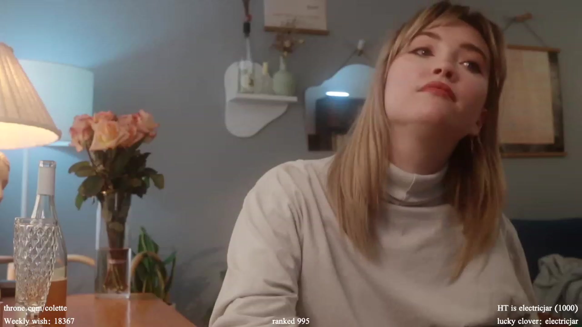 Gallery image thumbnail from Femme's myfreecams stream on, 03/11/2024, 18:52 image 17 of 20