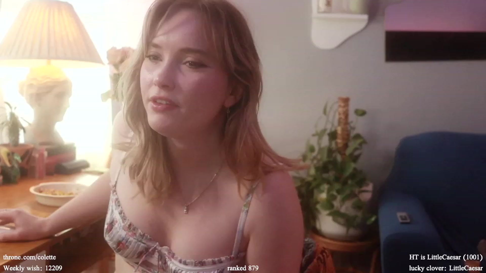 Gallery image thumbnail from Femme's myfreecams stream on, 03/13/2024, 20:04 image 1 of 20