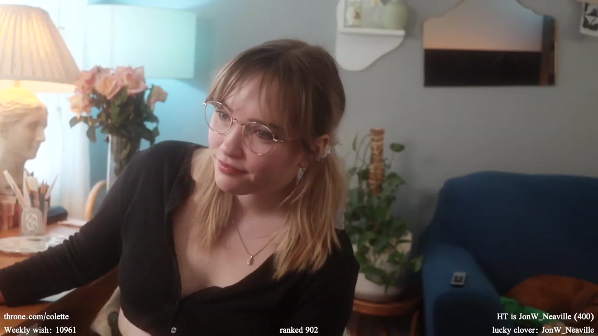 Gallery image thumbnail from Femme's myfreecams stream on, 03/14/2024, 18:59 image 2 of 20