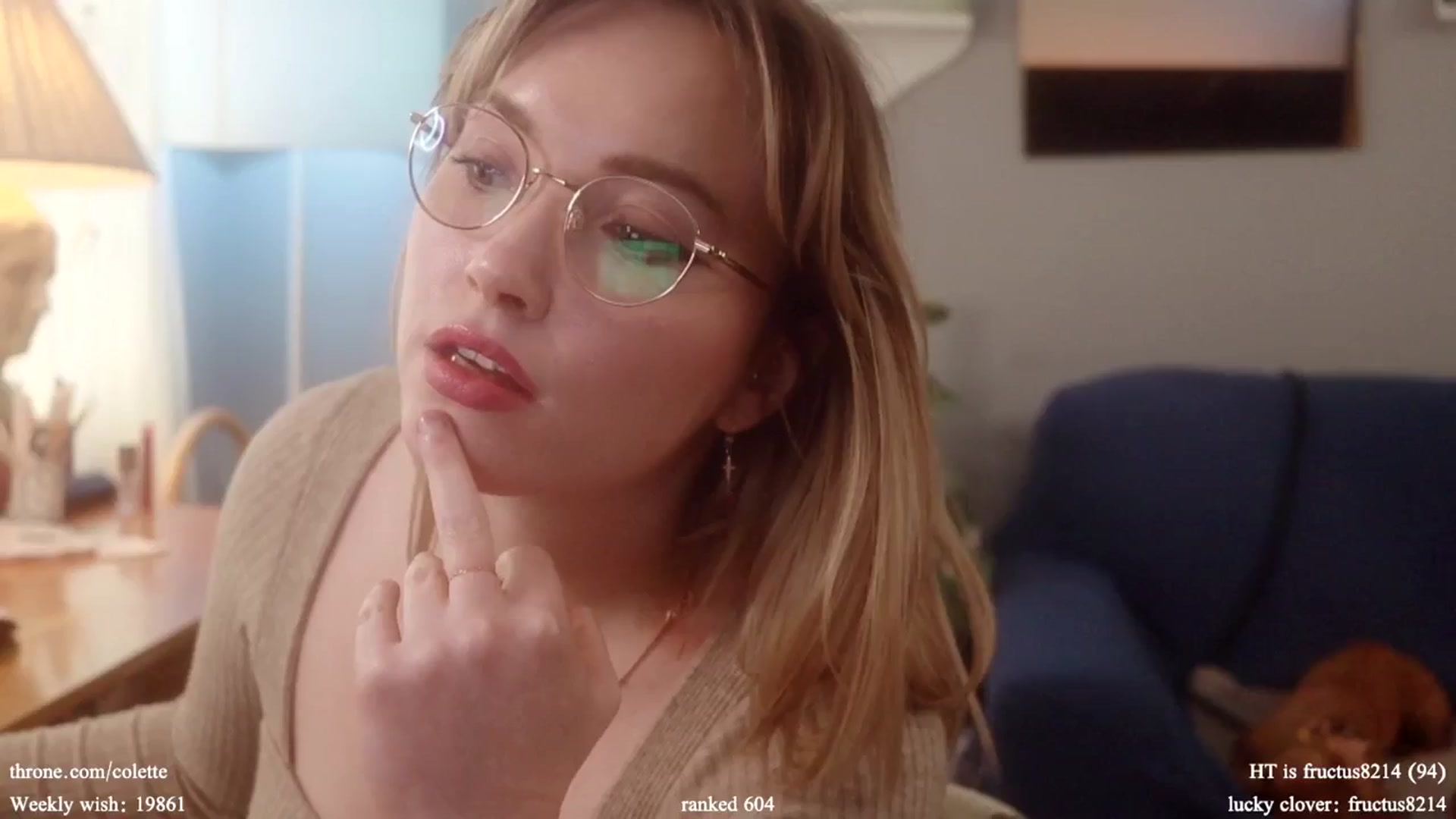 Gallery image thumbnail from Femme's myfreecams stream on, 03/18/2024, 18:09 image 20 of 20