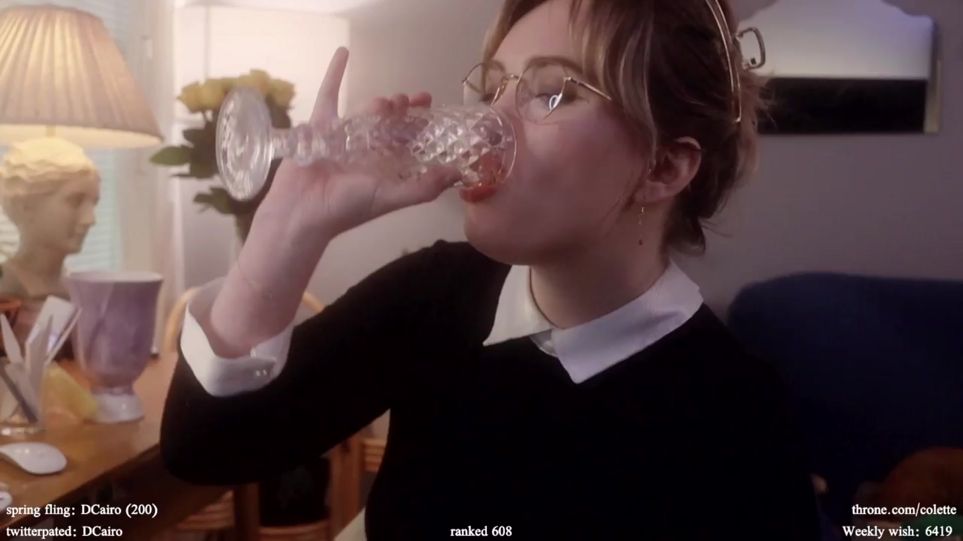 Gallery image thumbnail from Femme's myfreecams stream on, 03/27/2024, 18:08 image 18 of 20