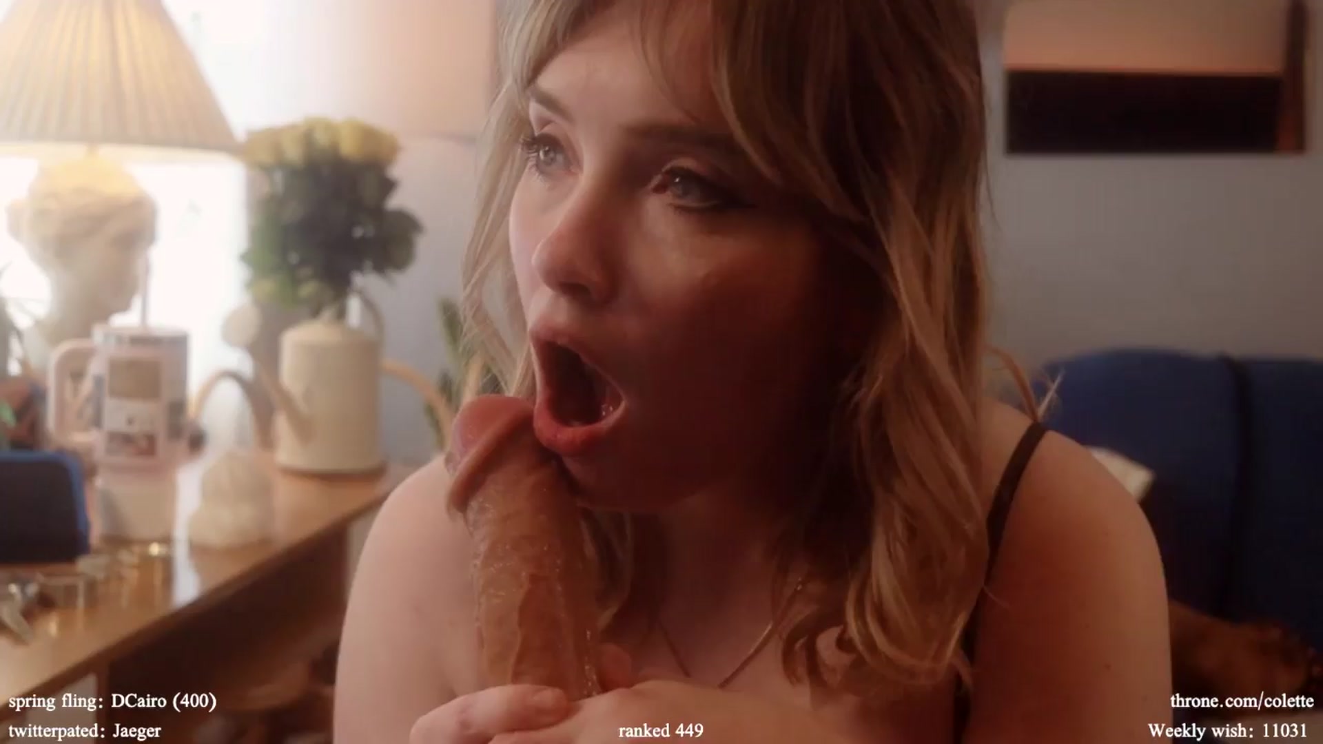 Gallery image thumbnail from Femme's myfreecams stream on, 04/04/2024, 21:01 image 8 of 20