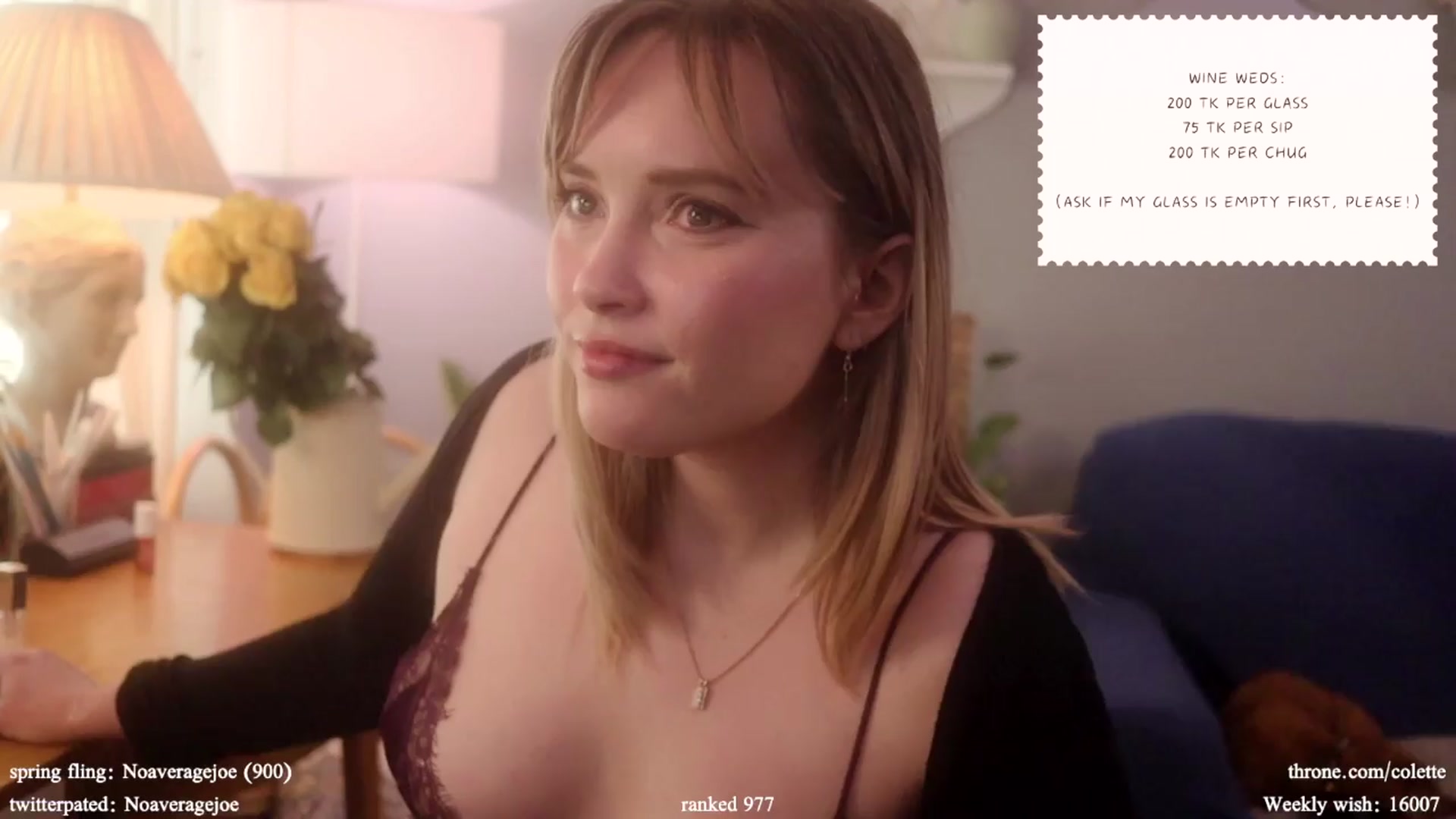 Gallery image thumbnail from Femme's myfreecams stream on, 04/10/2024, 18:25 image 16 of 20