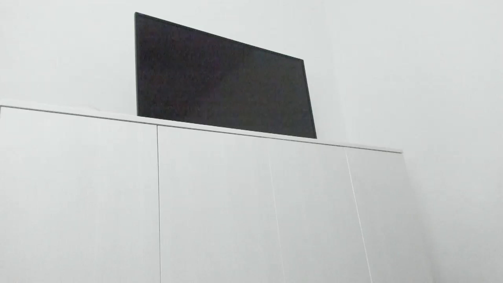 Gallery image thumbnail from FentyPoison's myfreecams stream on, 03/13/2024, 17:47 image 11 of 20