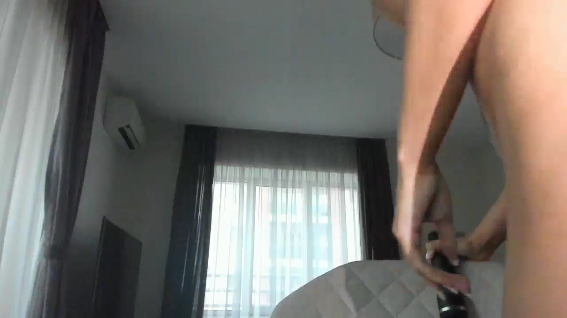 Gallery image thumbnail from FentyPoison's myfreecams stream on, 07/25/2024, 15:34 image 19 of 20