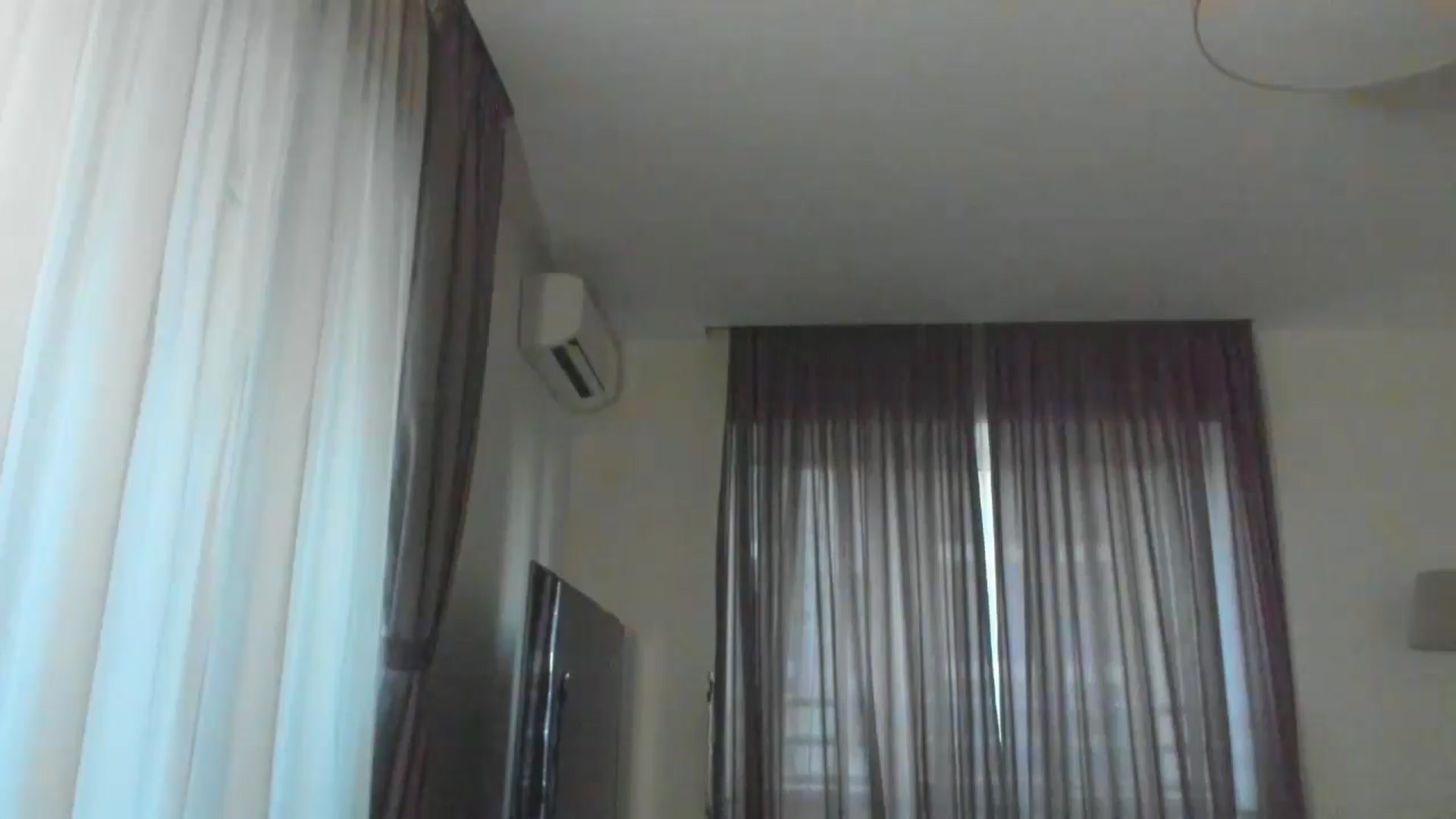 Gallery image thumbnail from FentyPoison's myfreecams stream on, 10/19/2024, 15:32 image 12 of 20