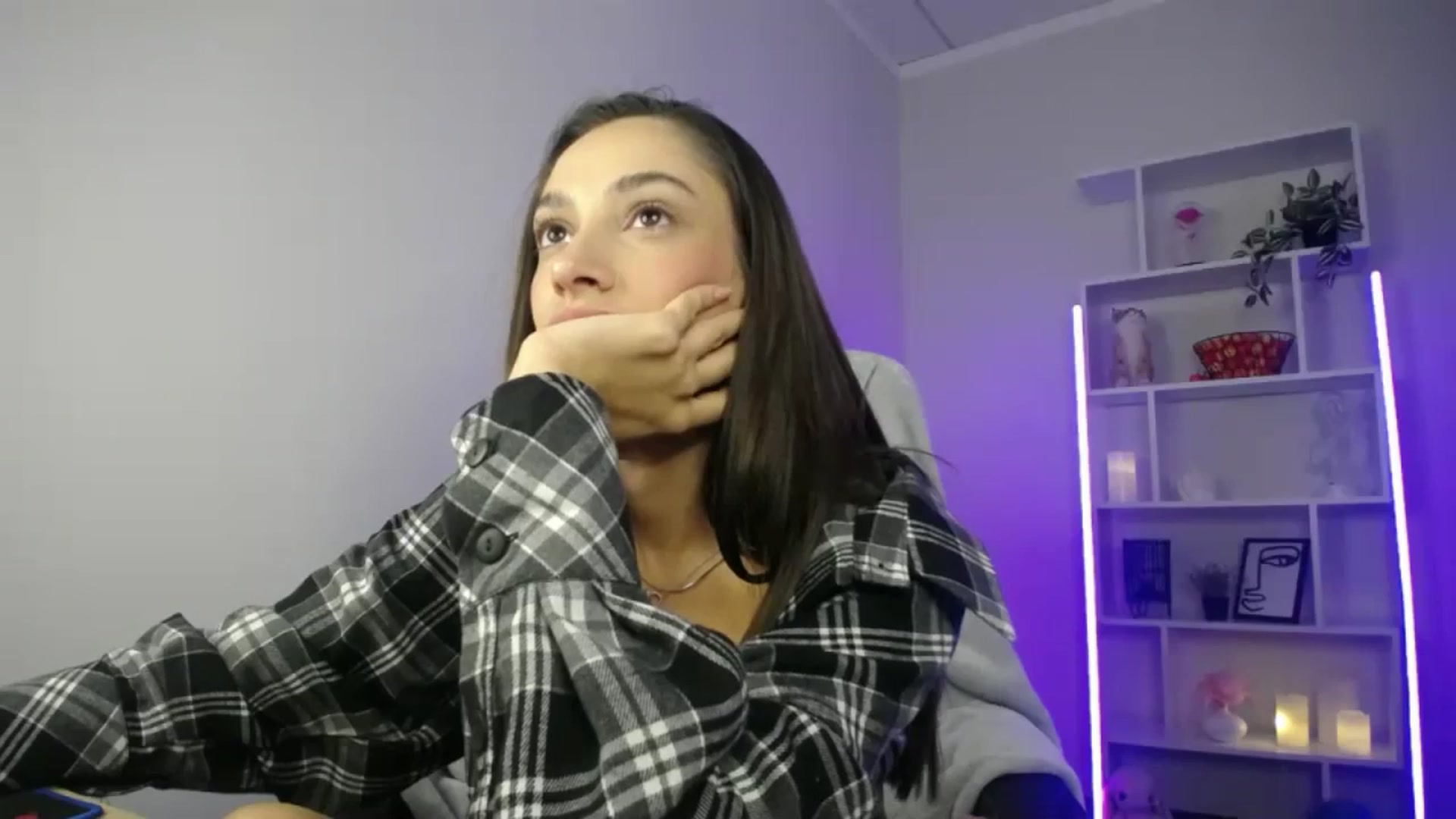 Gallery image thumbnail from FeraBerry's myfreecams stream on, 09/04/2024, 12:35 image 14 of 20