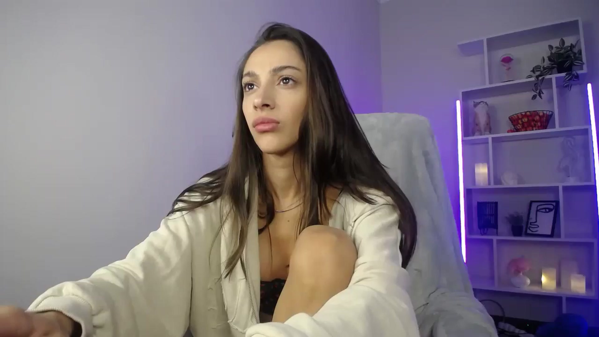 Gallery image thumbnail from FeraBerry's myfreecams stream on, 09/06/2024, 10:46 image 20 of 20