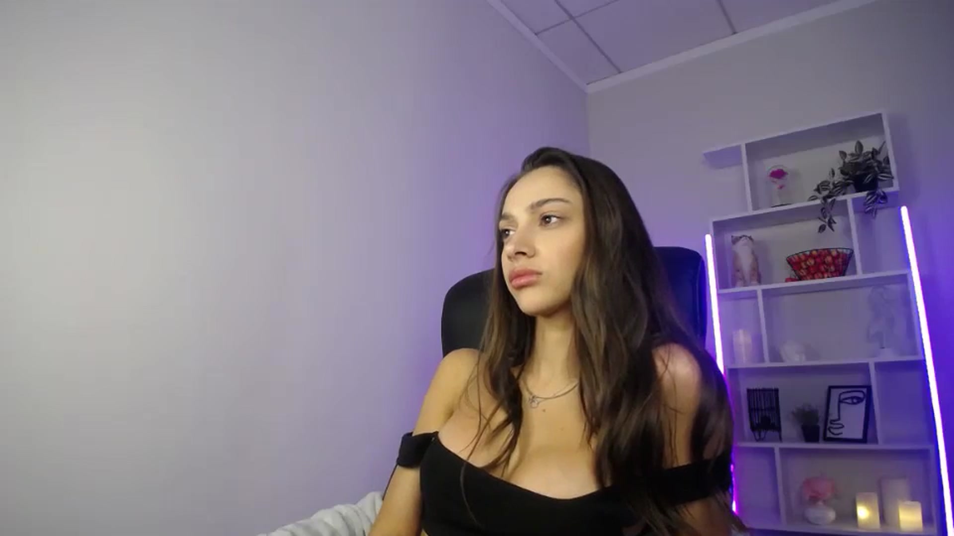 Gallery image thumbnail from FeraBerry's myfreecams stream on, 09/10/2024, 13:11 image 18 of 20