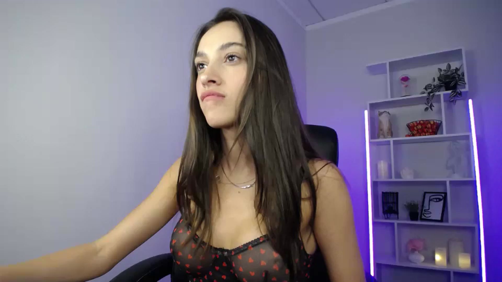 Gallery image thumbnail from FeraBerry's myfreecams stream on, 09/14/2024, 13:09 image 4 of 20