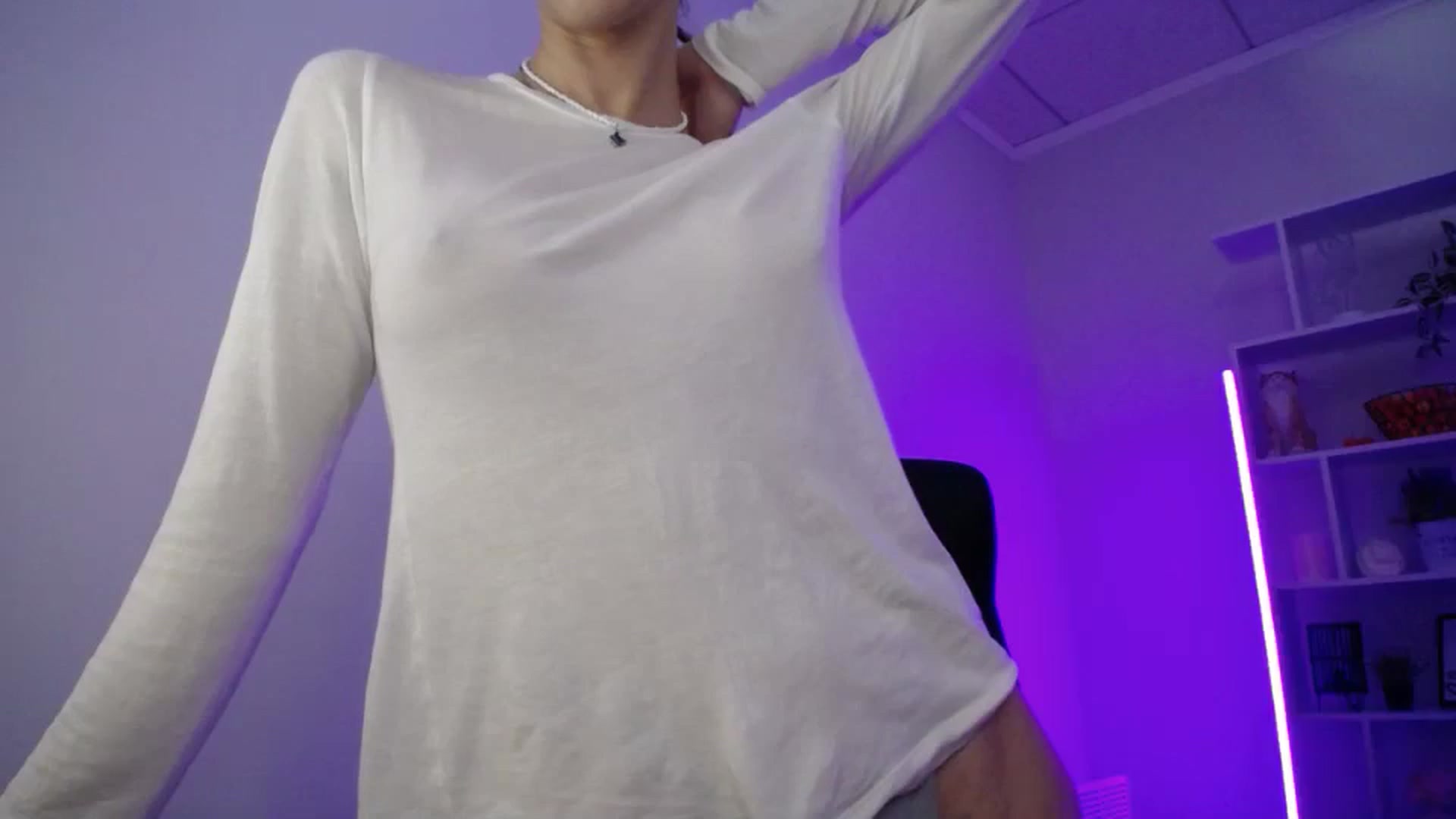 Gallery image thumbnail from FeraBerry's myfreecams stream on, 12/09/2024, 14:44 image 4 of 20