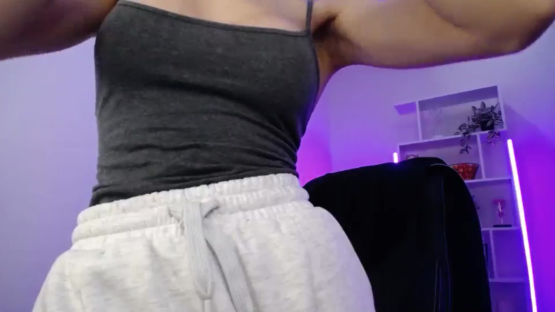 Gallery image thumbnail from FeraBerry's myfreecams stream on, 12/14/2024, 14:09 image 9 of 20