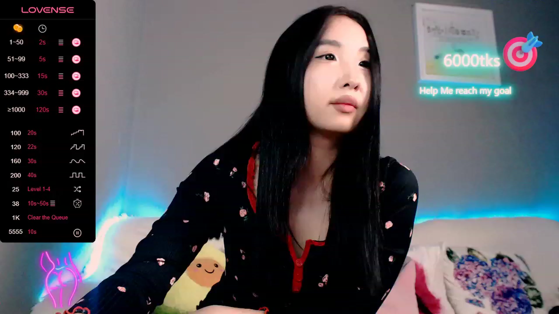 Gallery image thumbnail from FeralBerry66's myfreecams stream on, 10/08/2023, 15:51 image 4 of 20