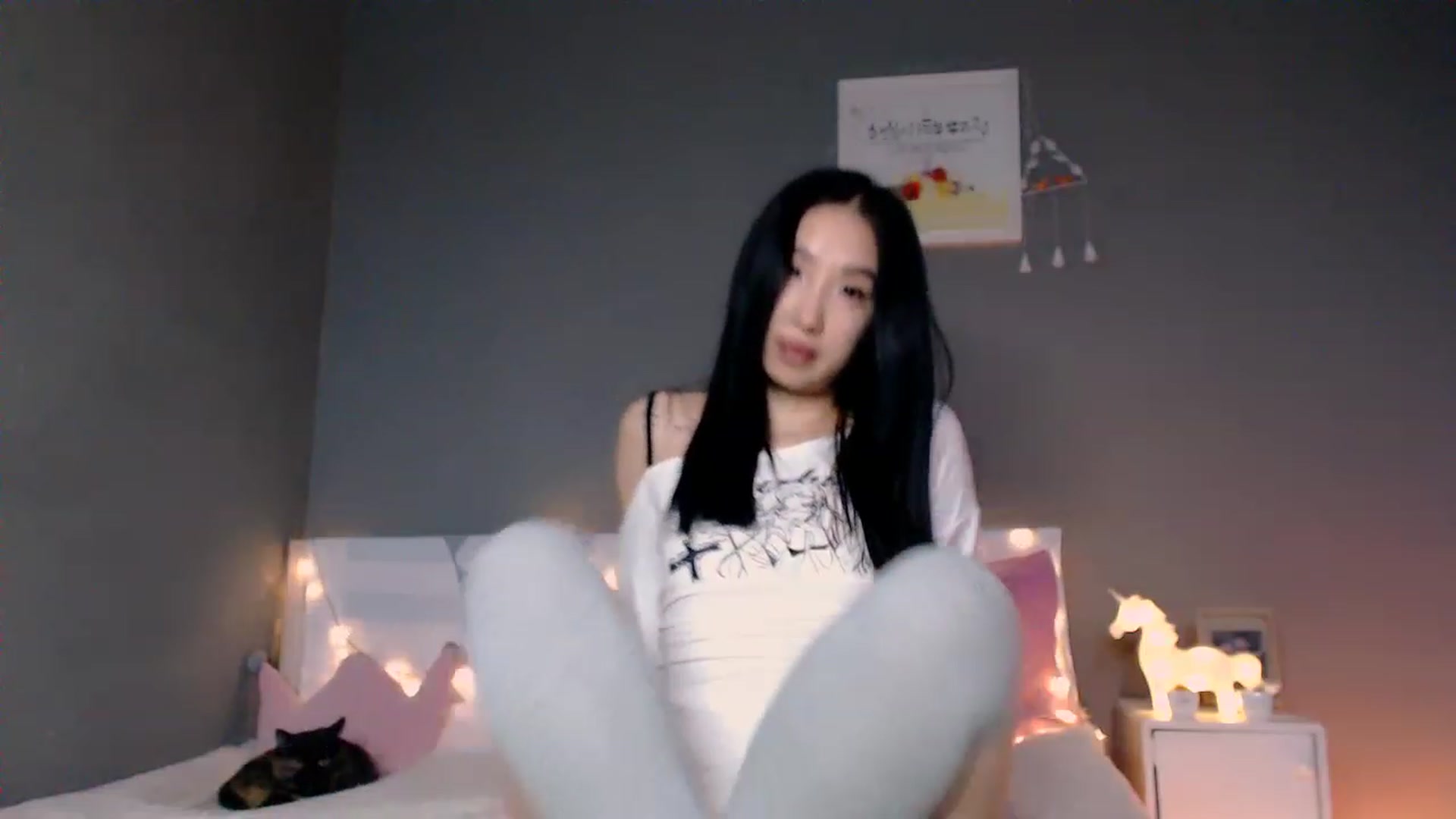 Gallery image thumbnail from FeralBerry66's myfreecams stream on, 10/13/2023, 07:58 image 8 of 20